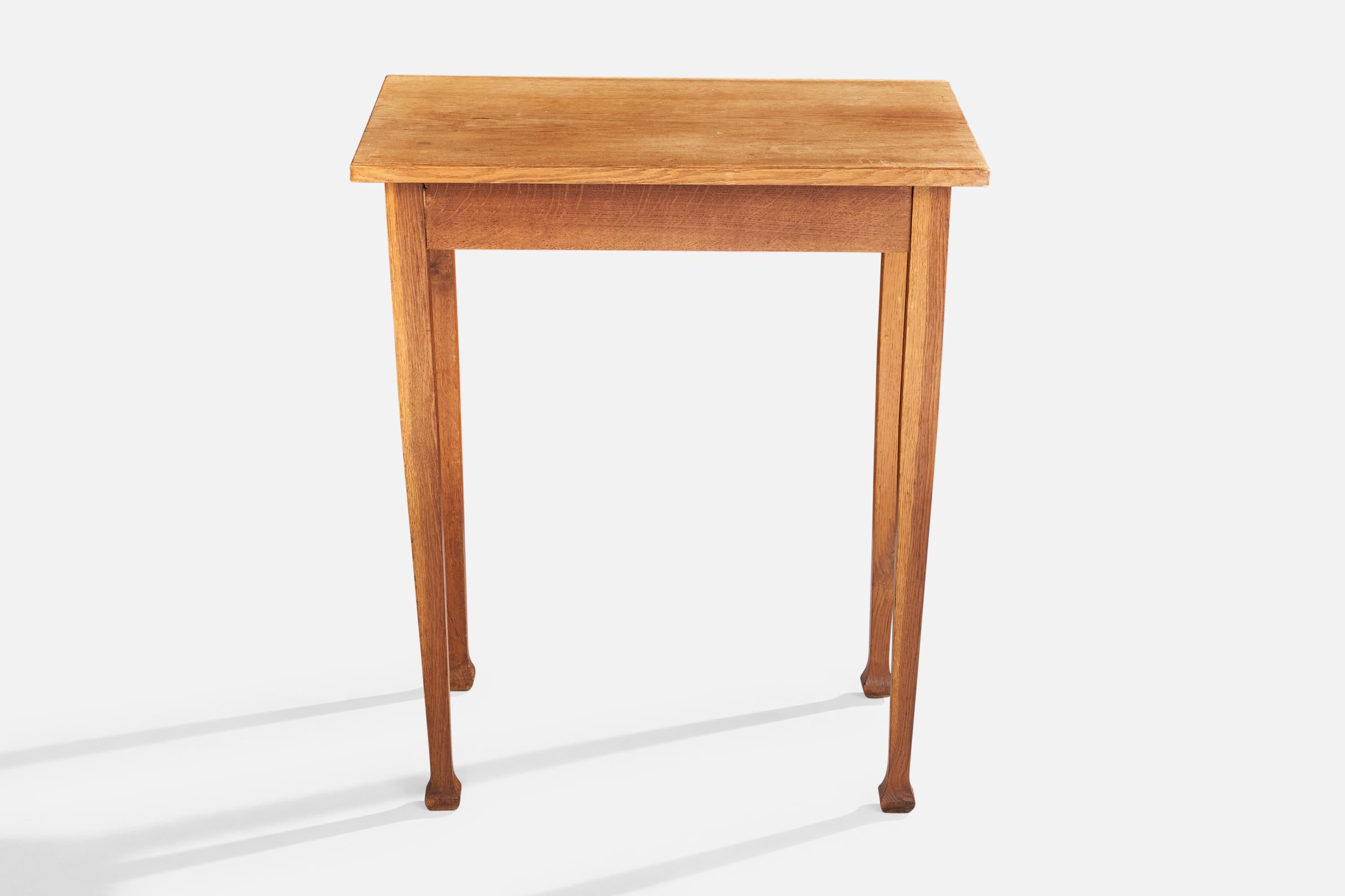 Schwedischer Designer, Beistelltische, Holz, Schweden, 1900er Jahre im Angebot 3