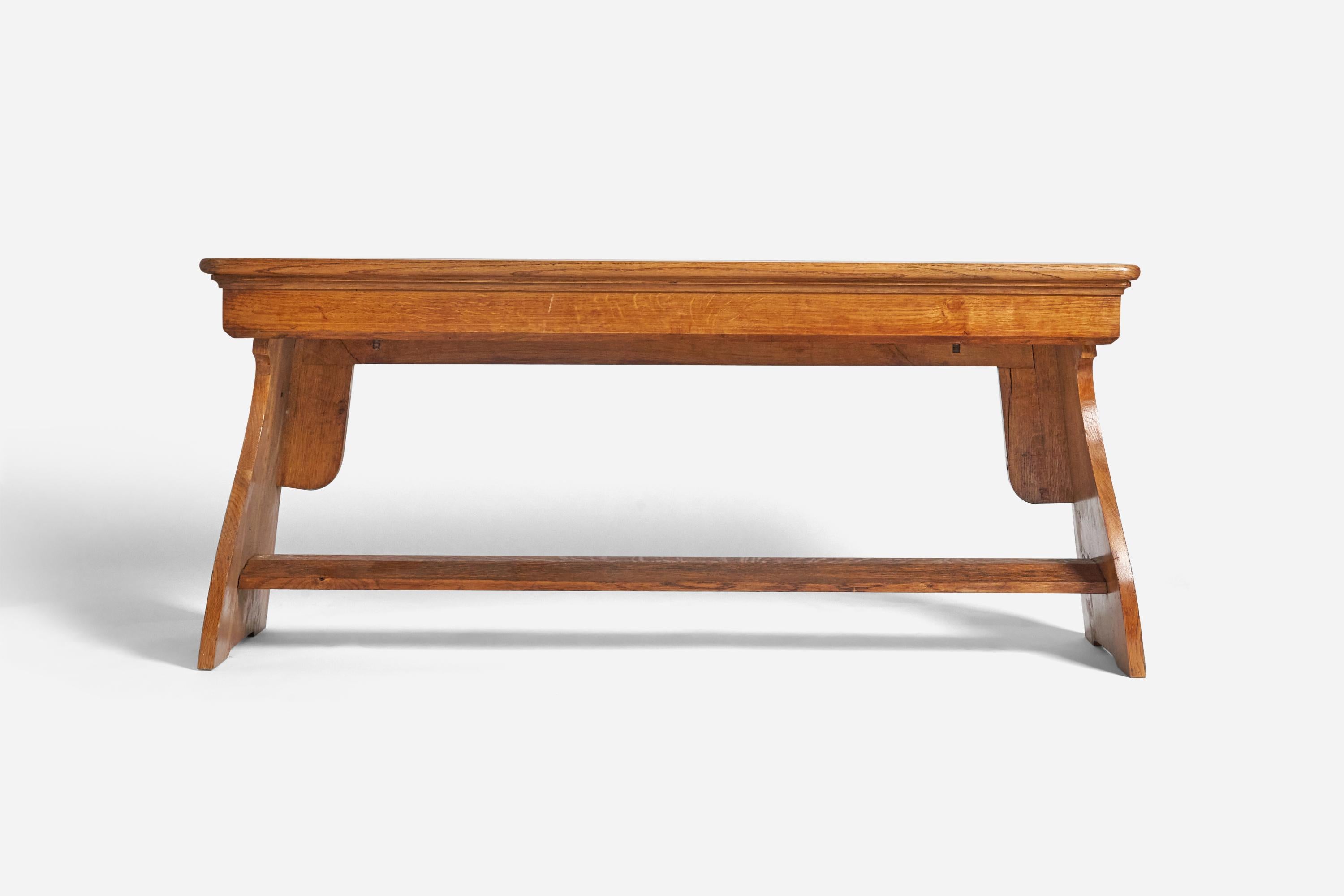 Swedish Designer, Sizable Bench, Solid Oak, Sweden, 1920s In Good Condition For Sale In High Point, NC