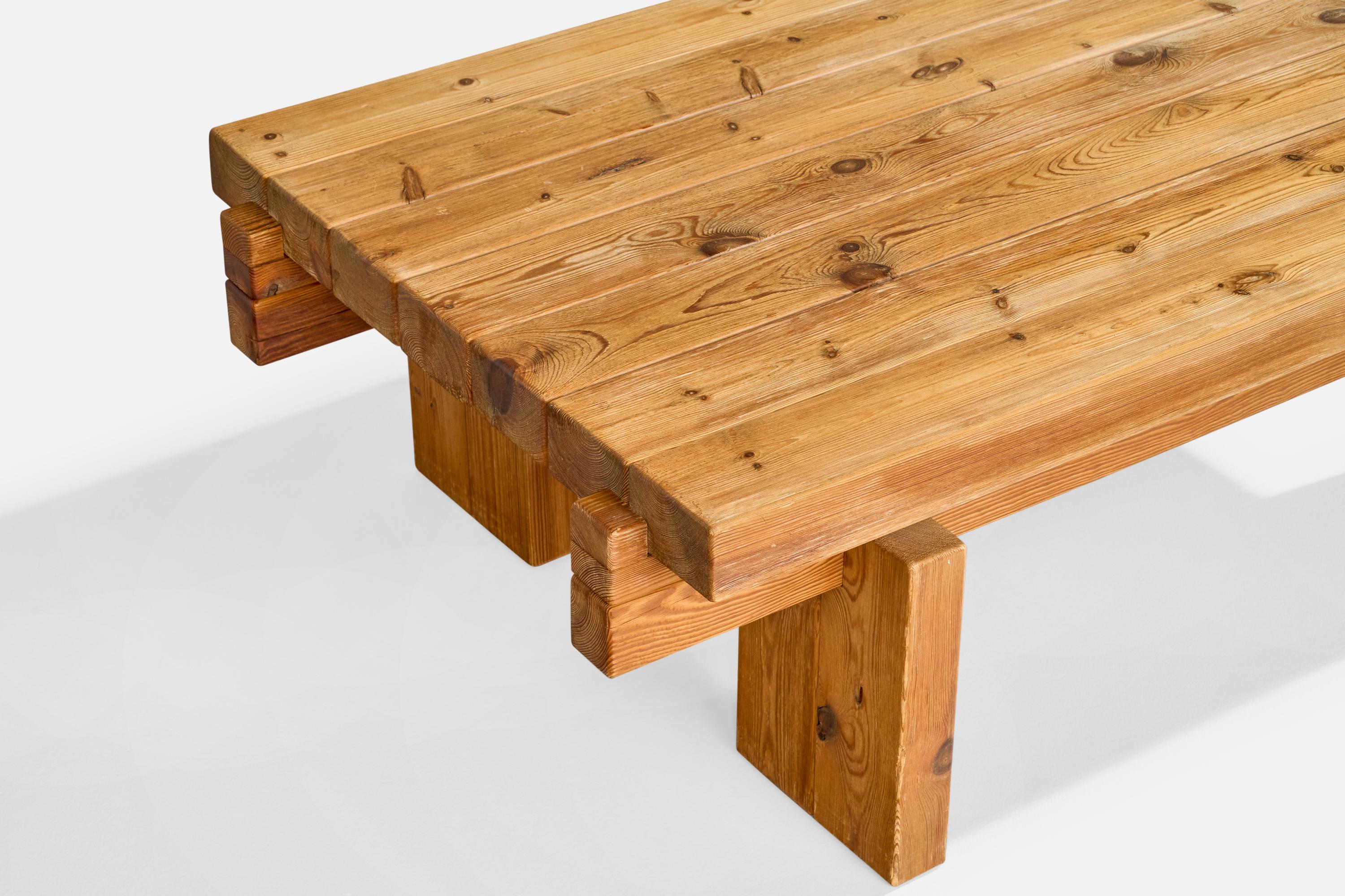 Schwedischer Designer, Couchtisch aus Kiefernholz, Schweden, 1970er Jahre im Angebot 4