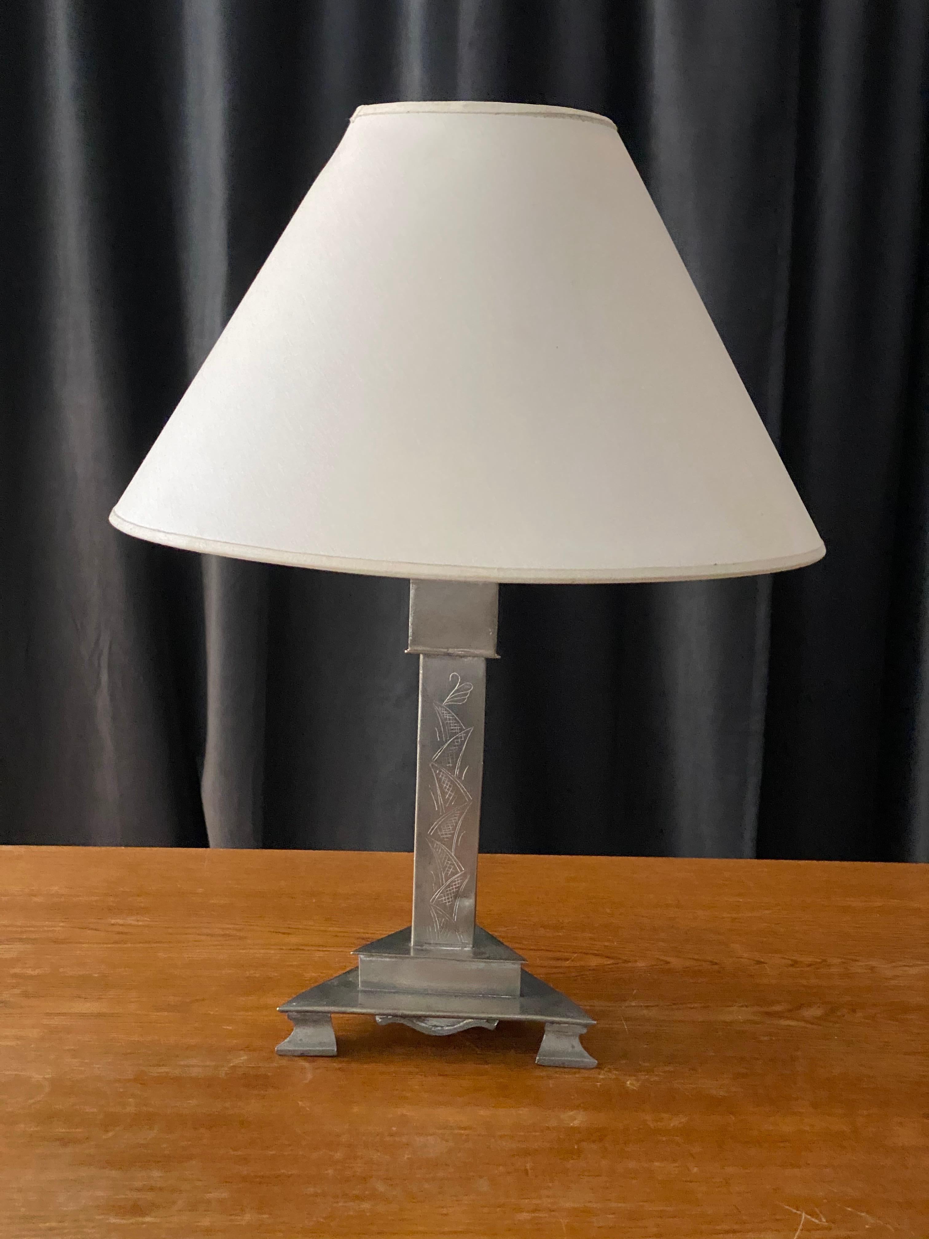 Swedish Designer, Small Art Deco Table Lamp, Pewter, Sweden, 1930s In Fair Condition In High Point, NC