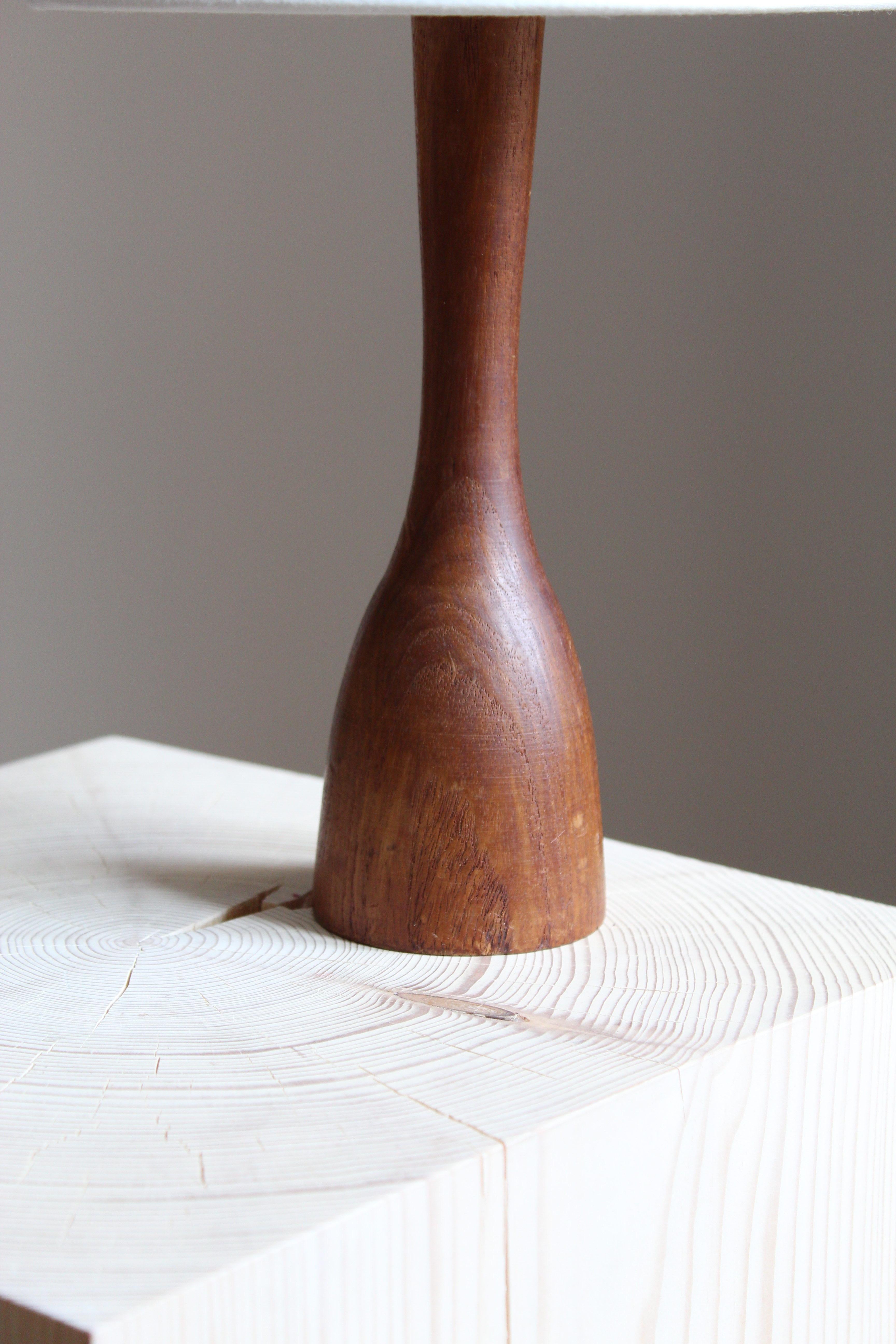 Swedish Designer, Small Minimalist Table Lamp, Solid Teak, Fabric, Sweden, 1960s In Good Condition In High Point, NC