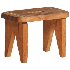 Petit tabouret de designer suédois, pin, Suède, années 1950