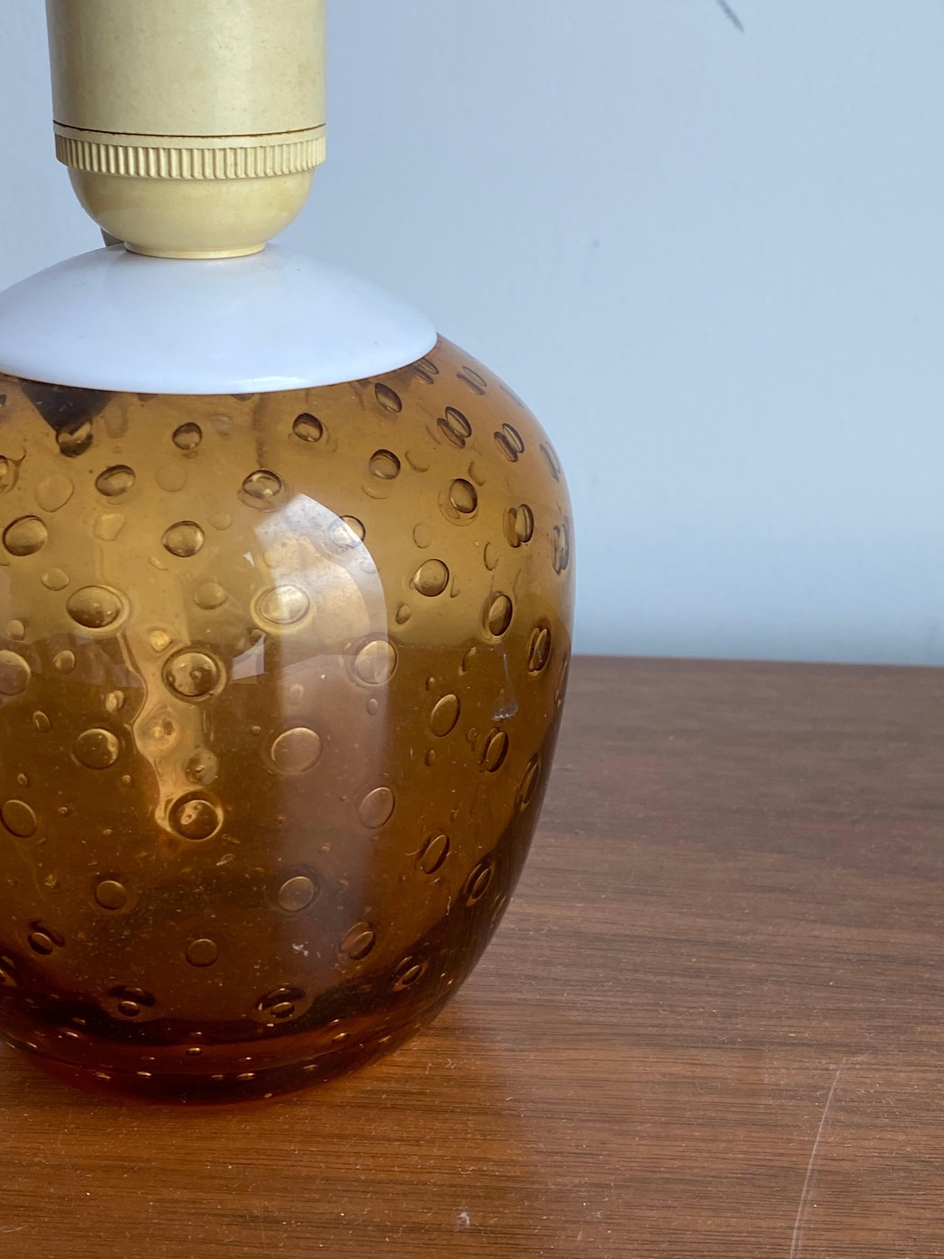 Swedish Designer, Small Table Lamp, Orange Blown Glass, Sweden, 1960s In Good Condition In High Point, NC
