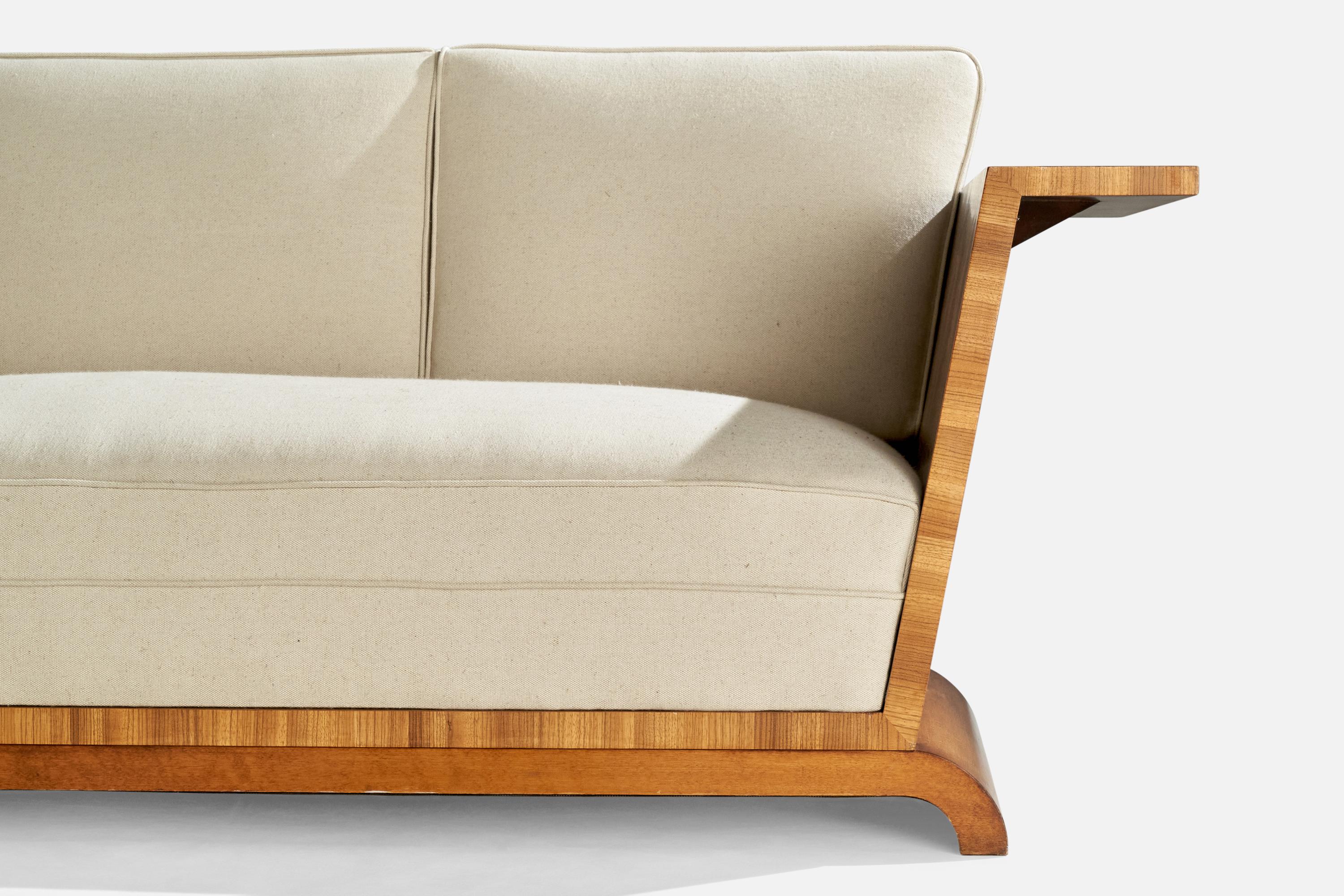 Suédois Designer suédois, canapé, bouleau, bois de zèbre, tissu, Suède, années 1930 en vente