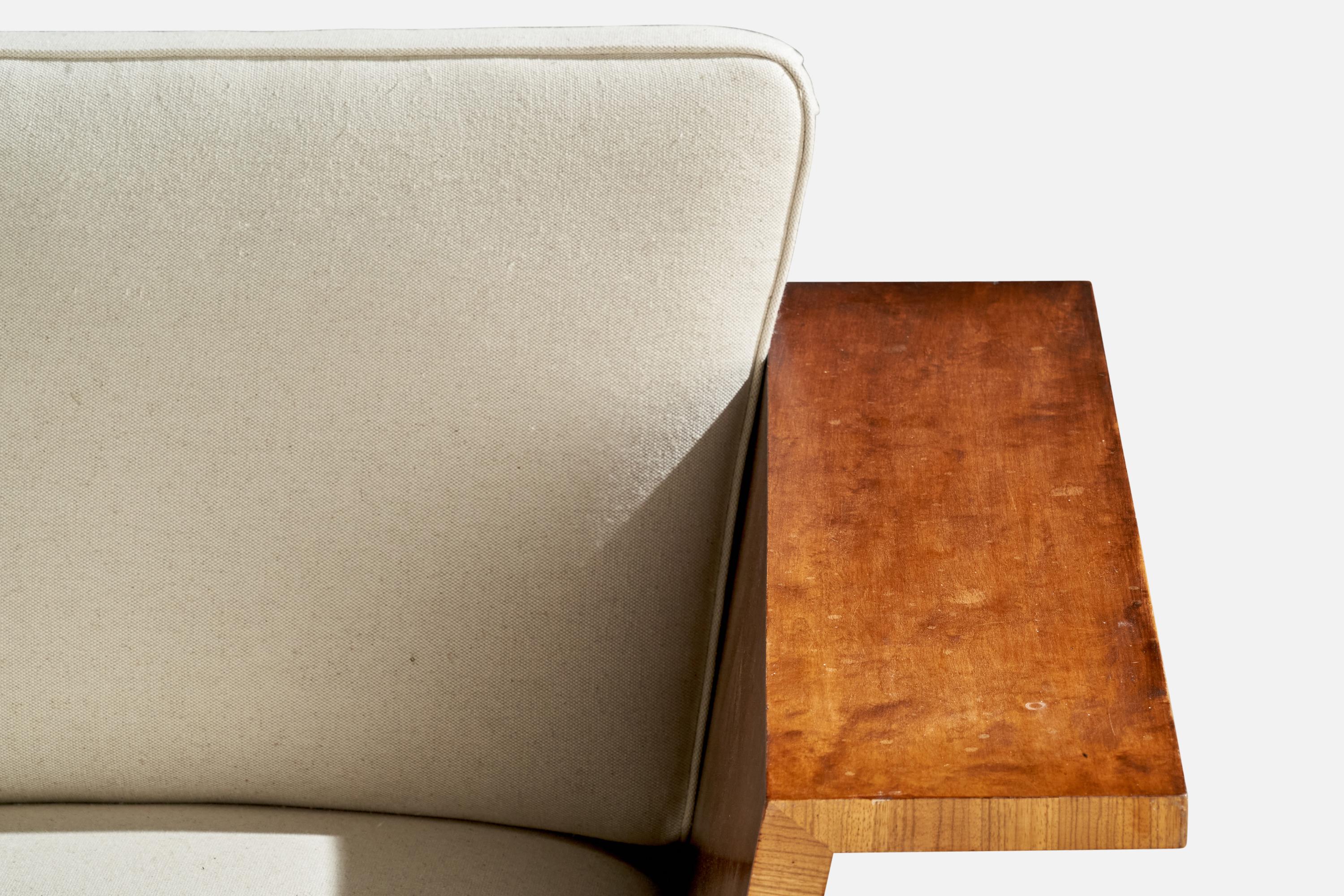 Milieu du XXe siècle Designer suédois, canapé, bouleau, bois de zèbre, tissu, Suède, années 1930 en vente