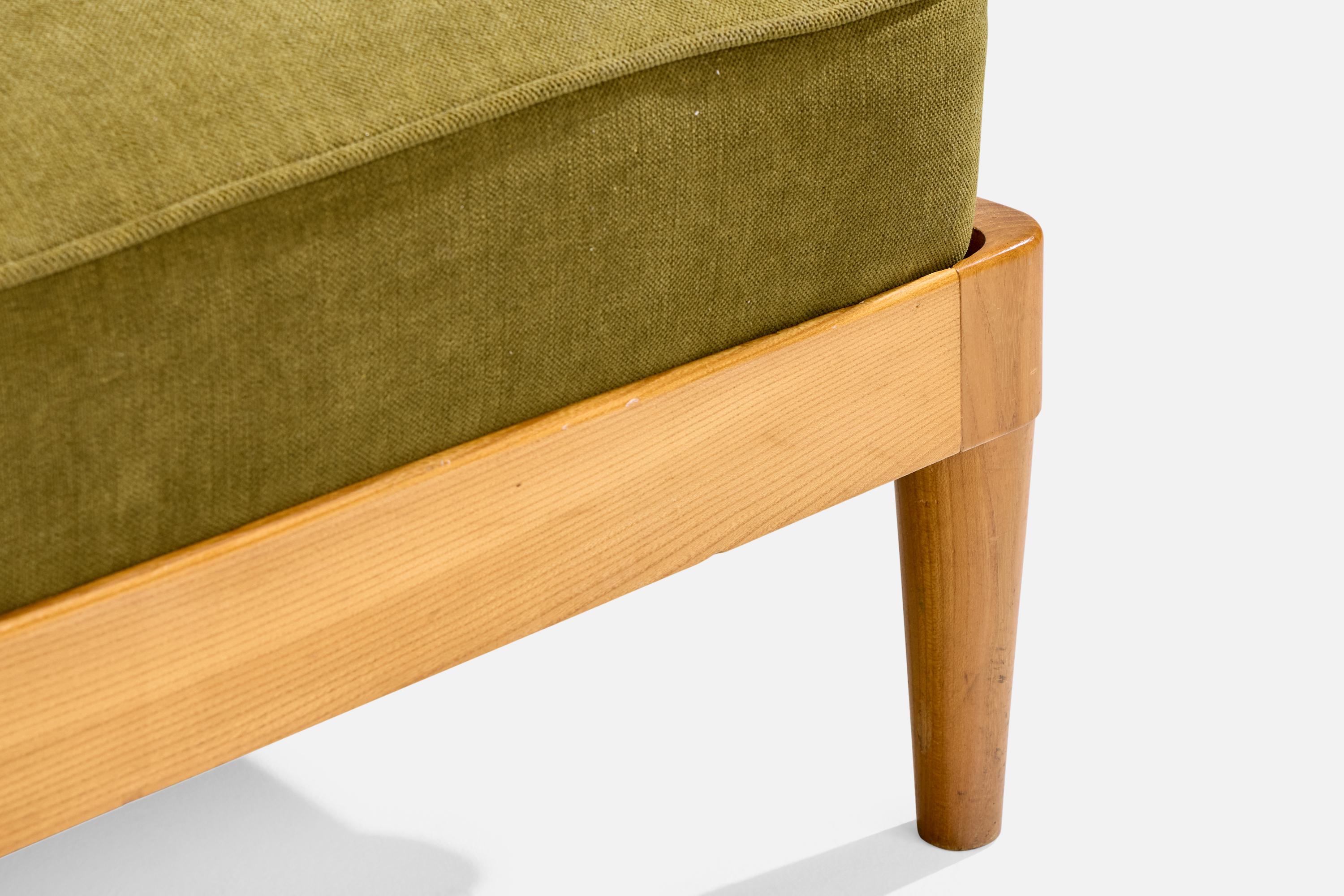 Swedish Designer, Sofa, Elm, Beech, Fabric, Sweden, 1940s In Good Condition For Sale In High Point, NC