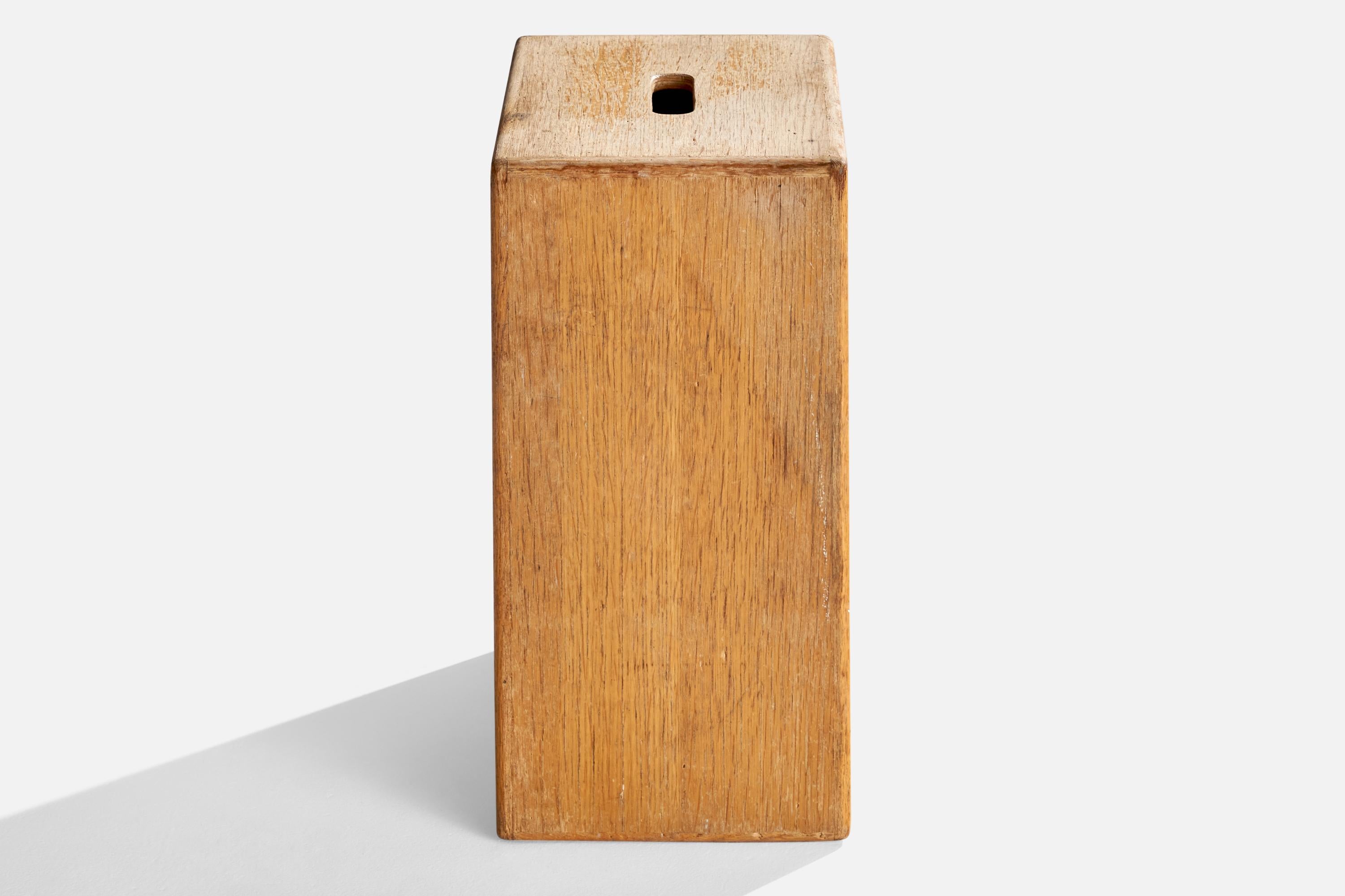 Mid-20th Century Swedish Designer, Stepping Stool, Oak, Sweden, 1950s