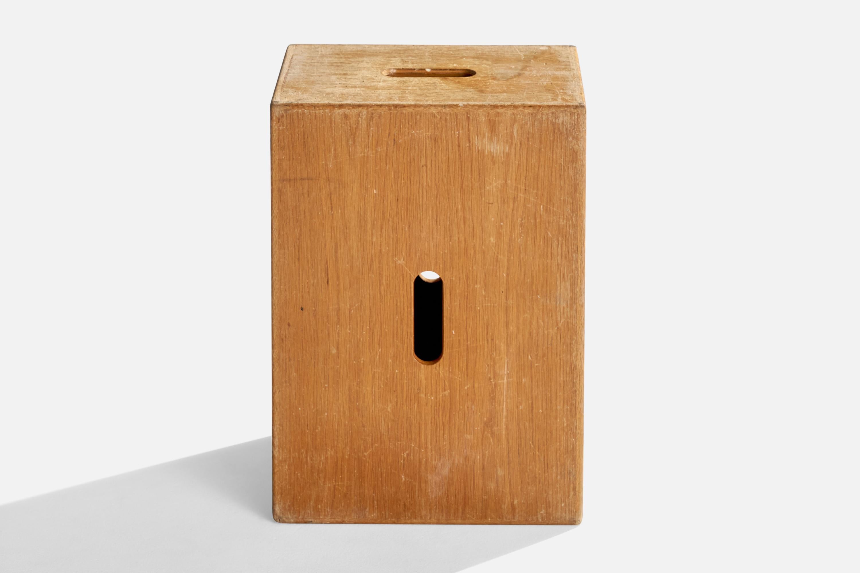 Milieu du XXe siècle Designer suédois, tabouret d'escalier, Oak Oak, Suède, années 1950 en vente