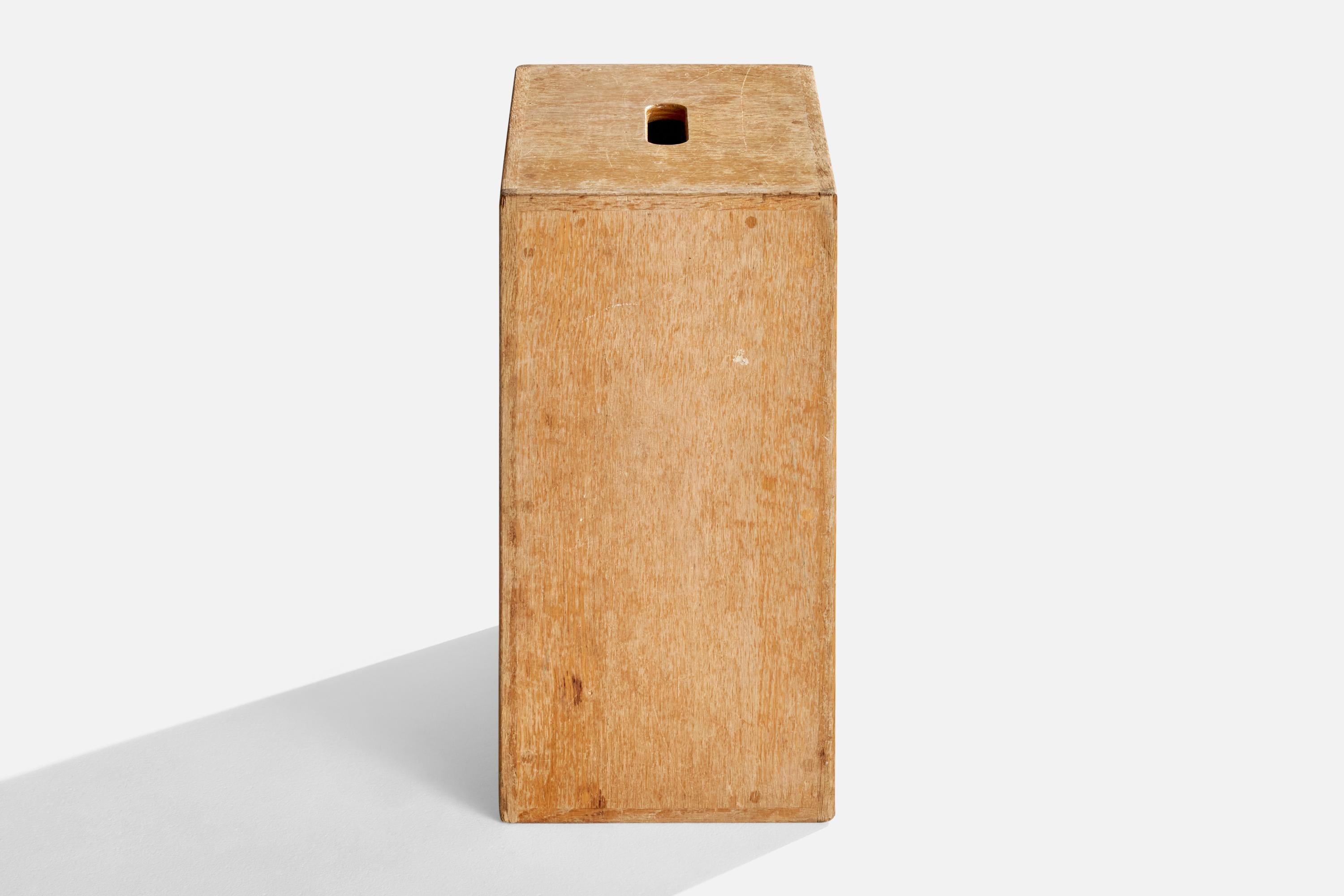 Milieu du XXe siècle Designer suédois, tabouret d'escalier, Oak Oak, Suède, années 1950 en vente