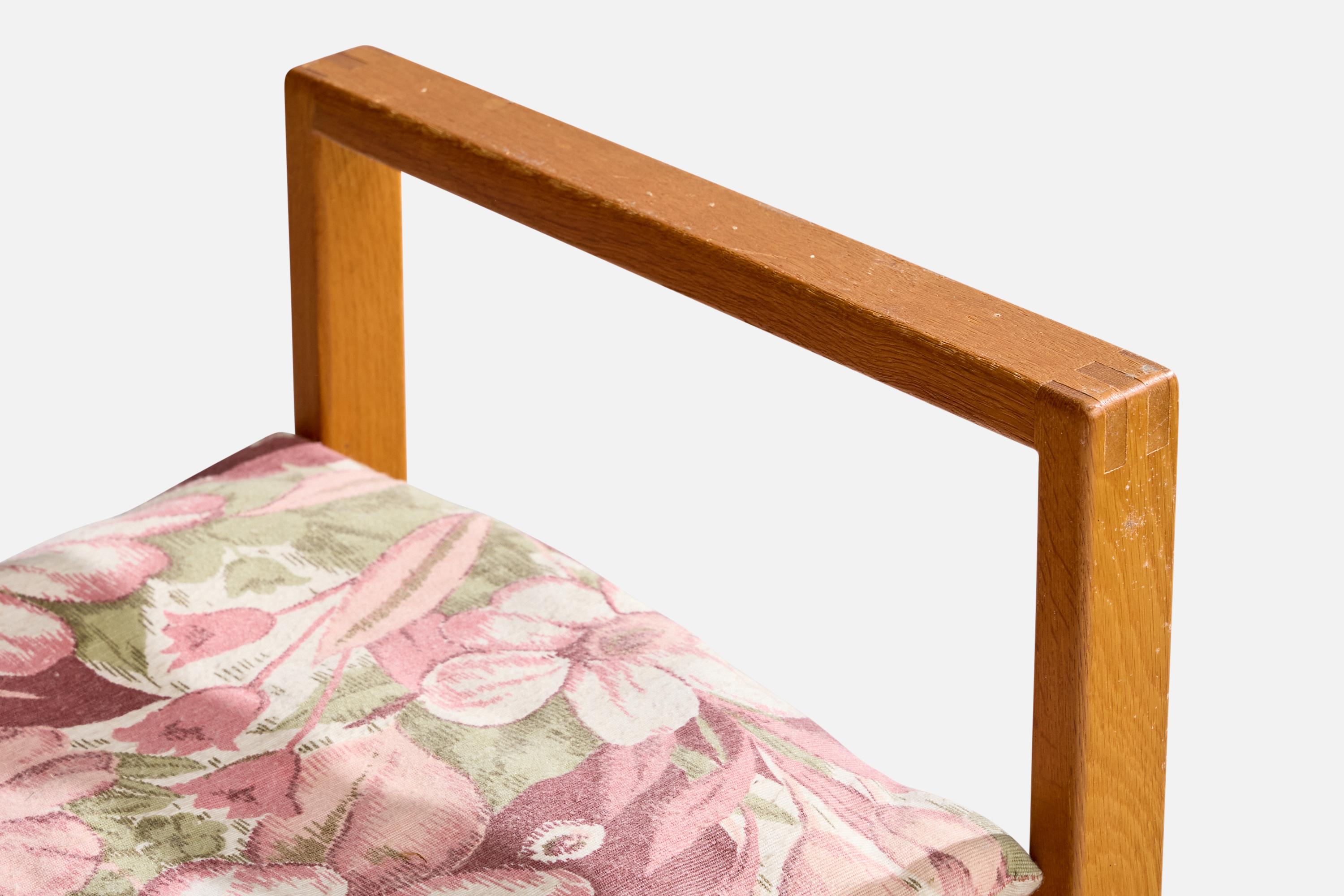 Swedish Designer, Stool, Oak, Fabric, Sweden, 1940s For Sale 2