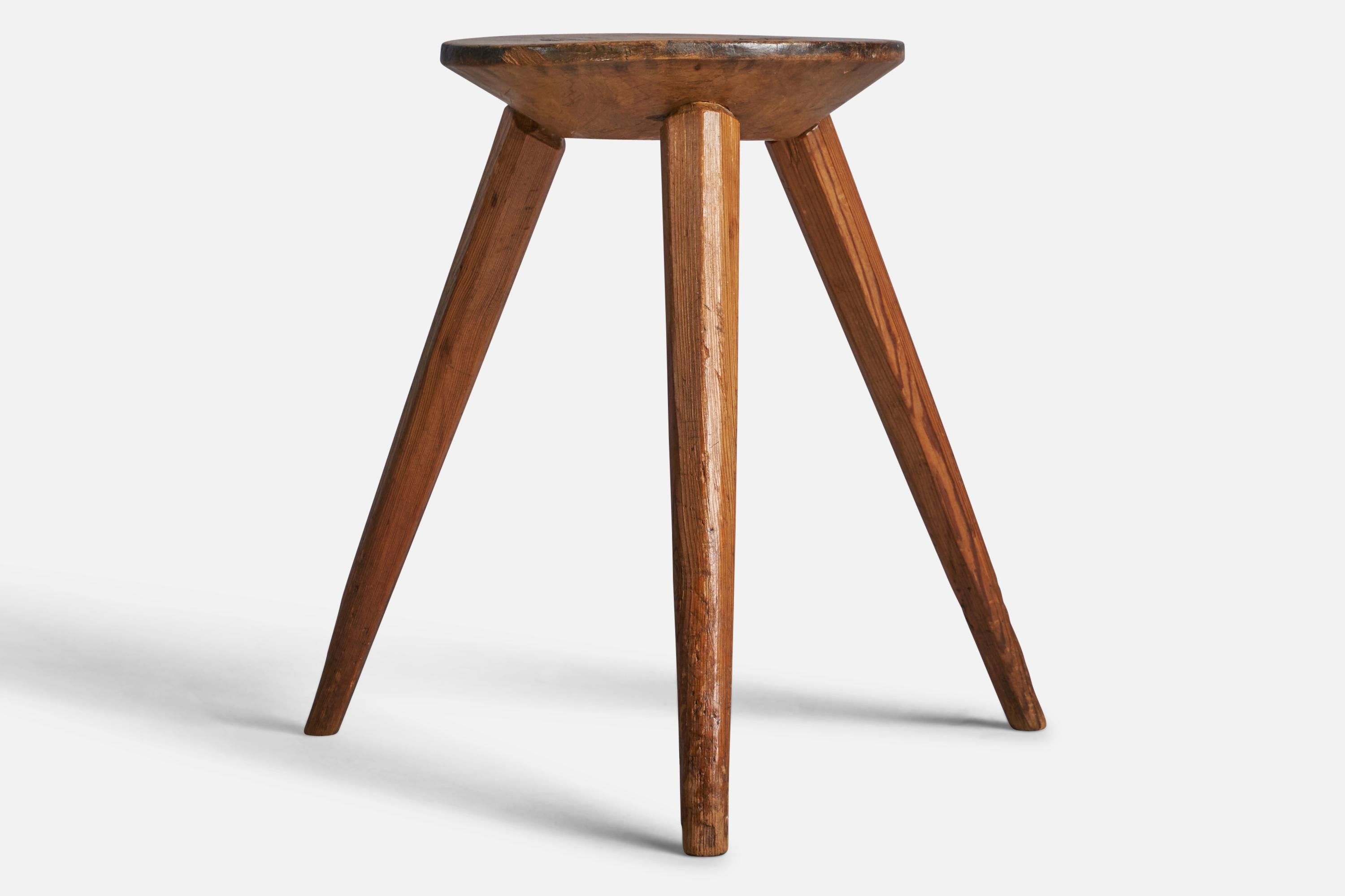 Swedish Designer, Stool, Pine, Sweden, 1940s In Good Condition For Sale In High Point, NC