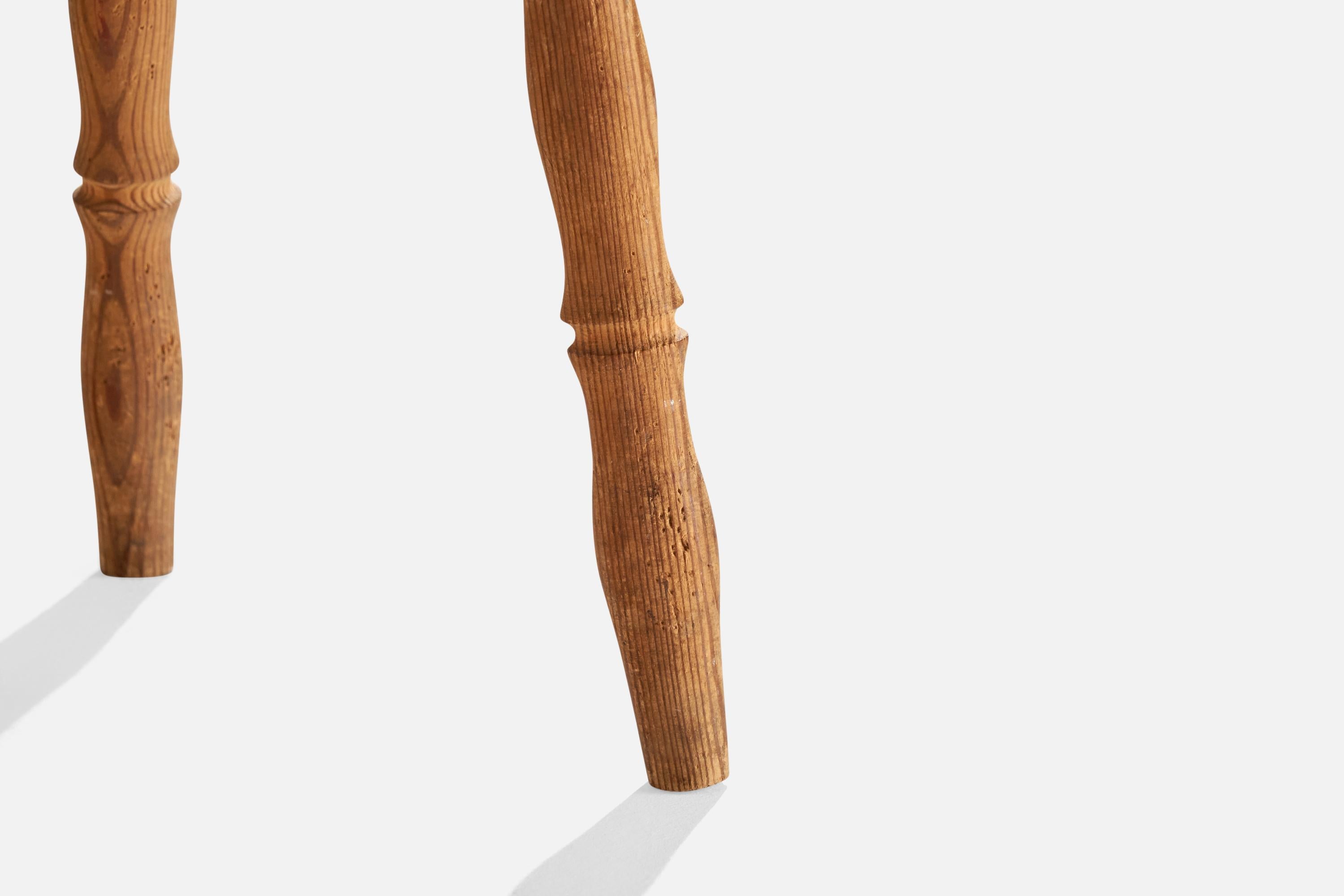 Pin Tabouret de designer suédois, pin, Suède, années 1940 en vente