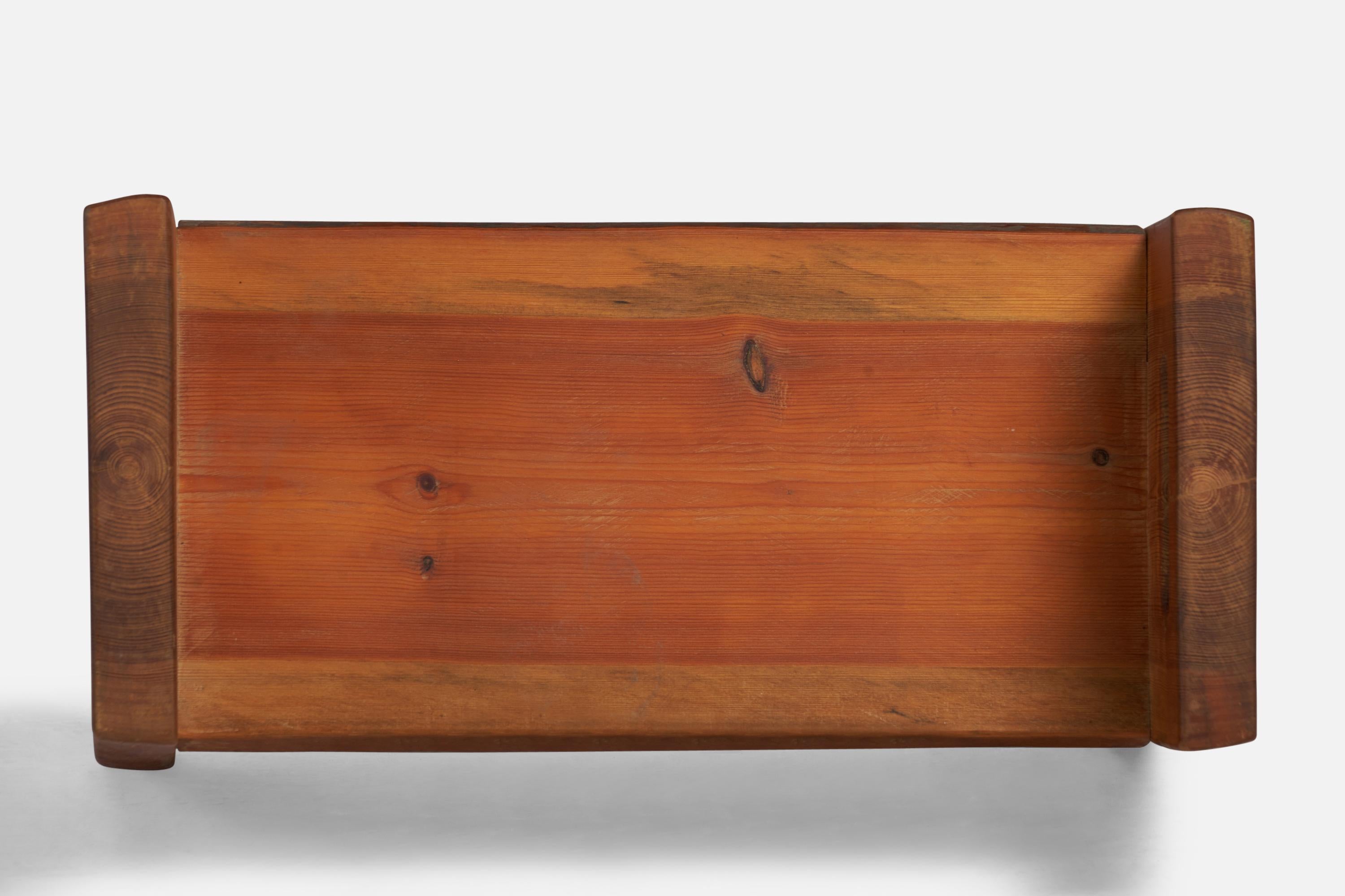 Suédois Tabouret de designer suédois, pin, Suède, années 1960 en vente