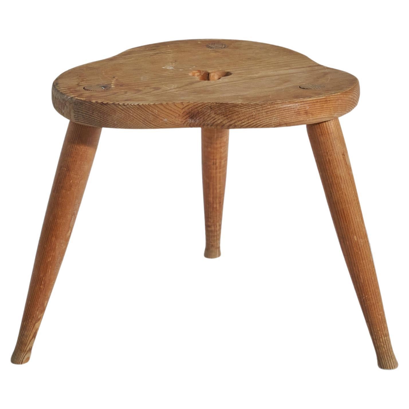 Tabouret de designer suédois, pin, Suède, années 1960