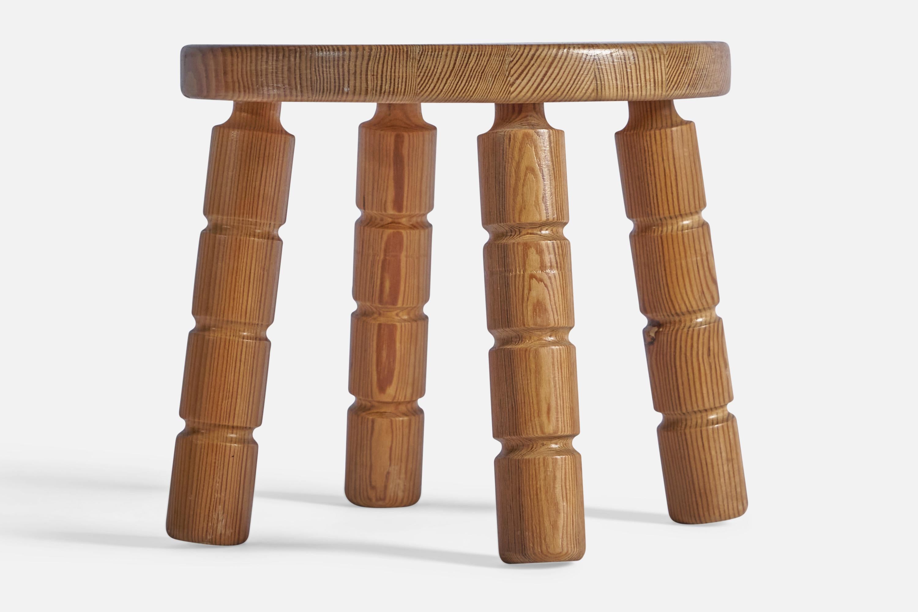 Swedish Designer, Stool, Pine, Sweden, 1970s In Good Condition For Sale In High Point, NC