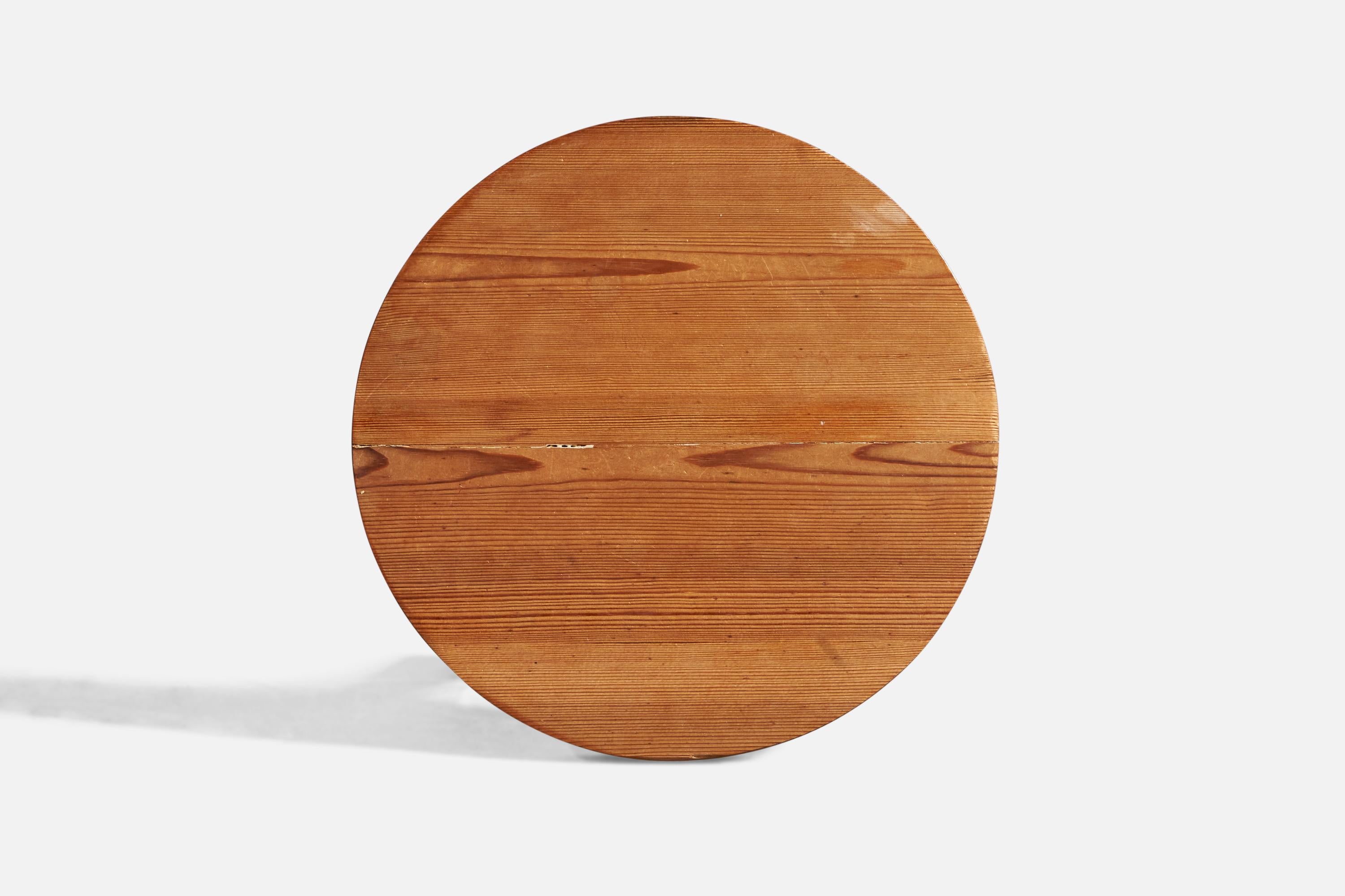 Tabouret de designer suédois, pin, Suède, années 1970 Bon état - En vente à High Point, NC