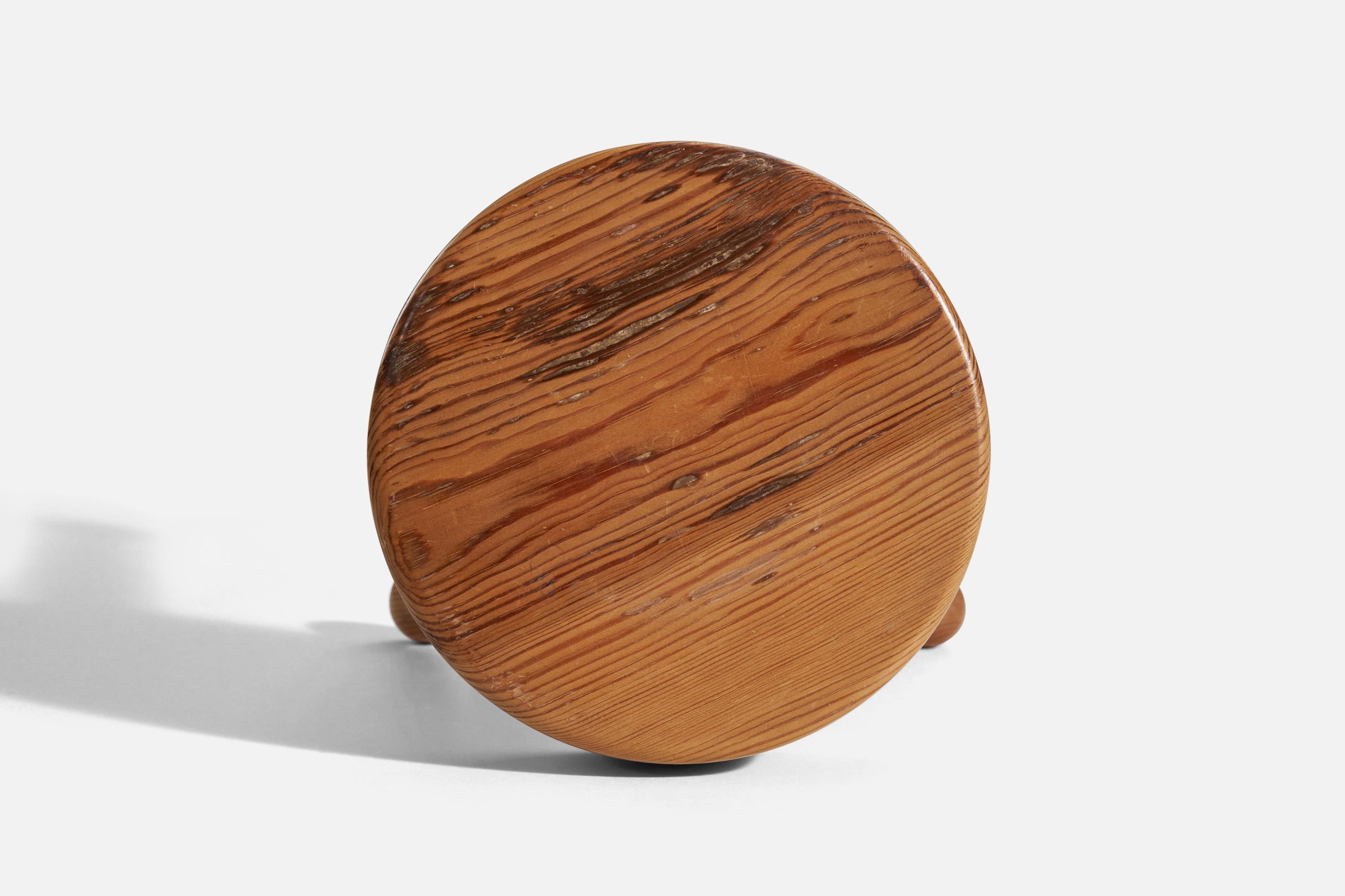 Fin du 20e siècle Tabouret de designer suédois, pin, Suède, années 1970 en vente