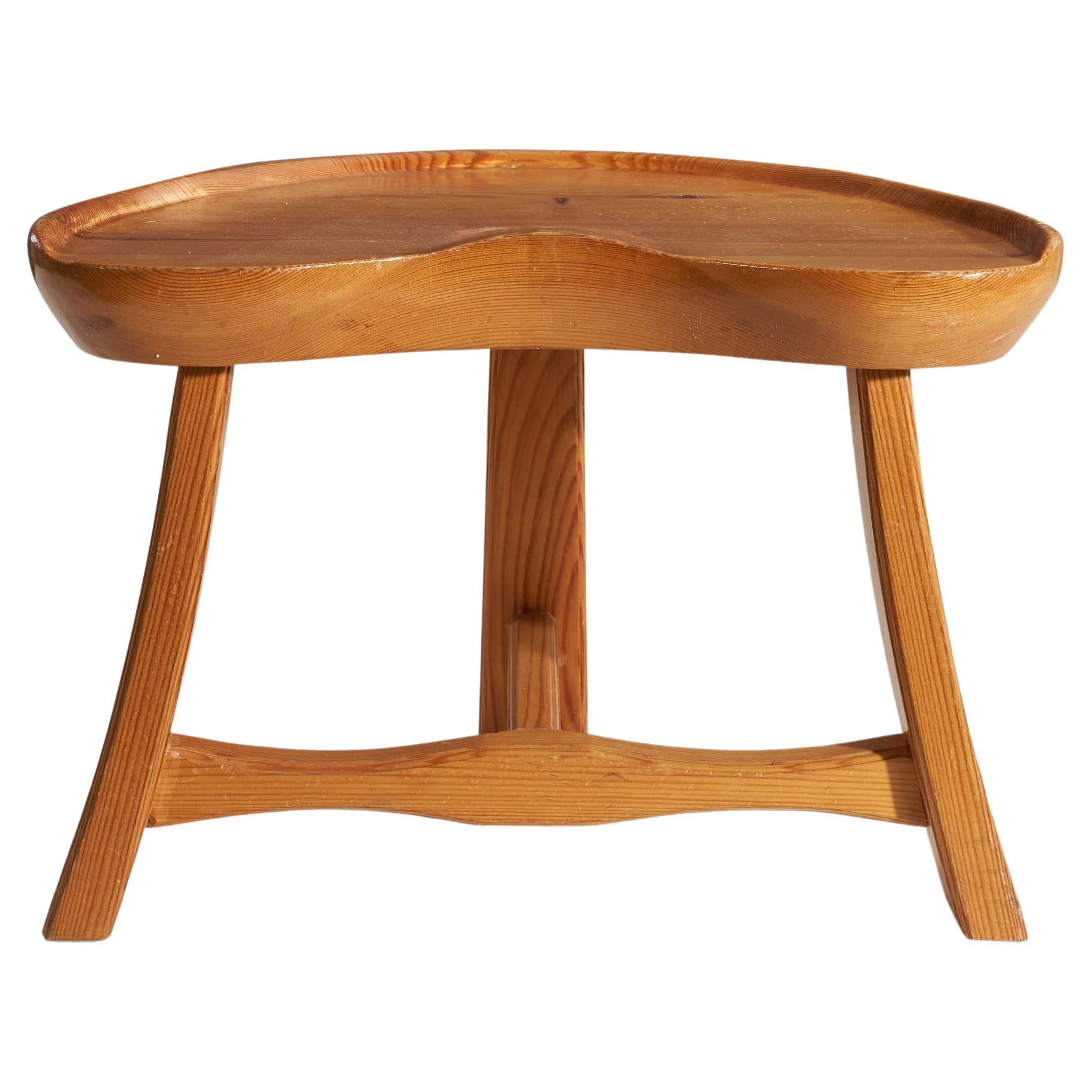 Tabouret de designer suédois, pin, Suède, années 1970