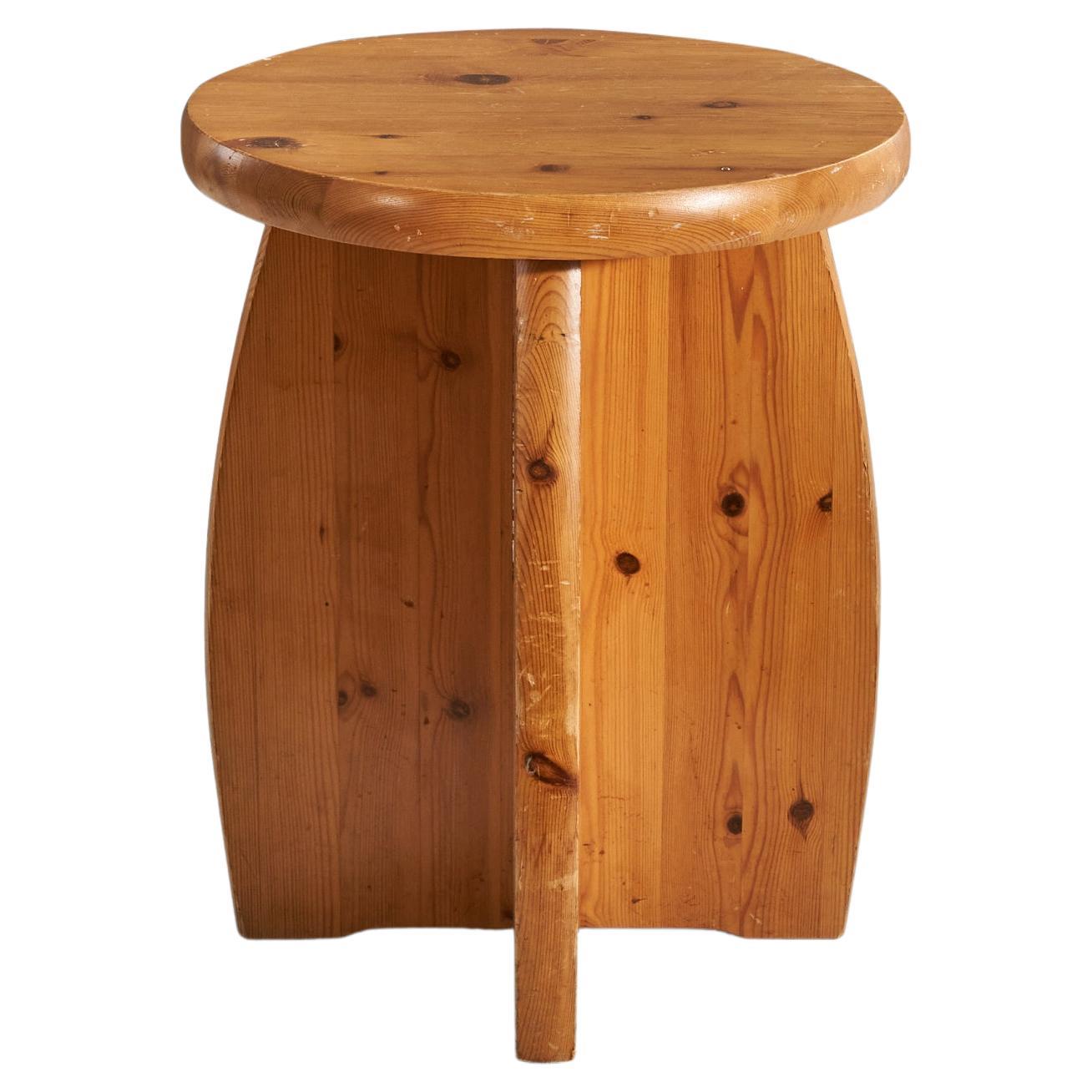 Tabouret de designer suédois, pin, Suède, années 1970