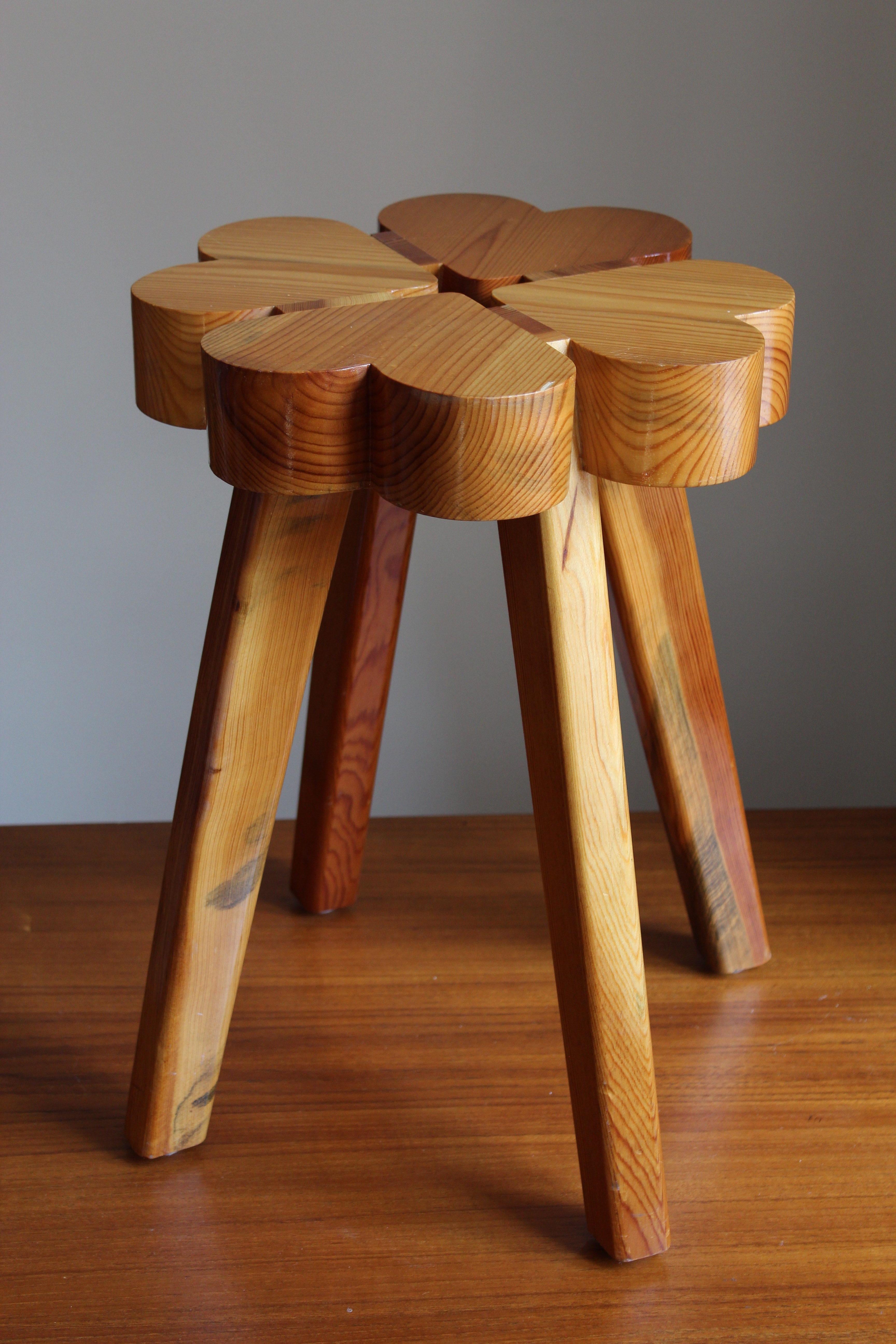 A Swedish pinewood stool or side table. By unknown designer, 1960s. Purity of form enhances the beauty of wood. 

Other designers of the period include Pierre Chapo, Charlotte Perriand, Axel Einar Hjorth, and Kaare Klint.





  