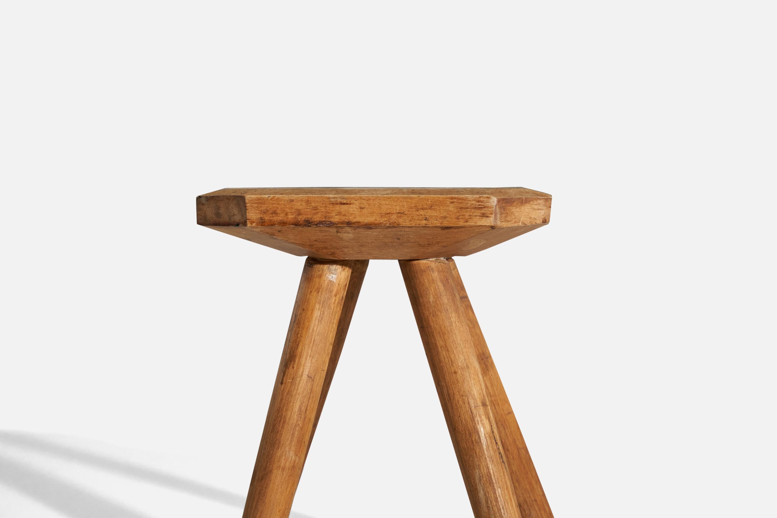 Swedish Designer, Stool, Solid Wood, Sweden, c. 1940s In Good Condition In High Point, NC