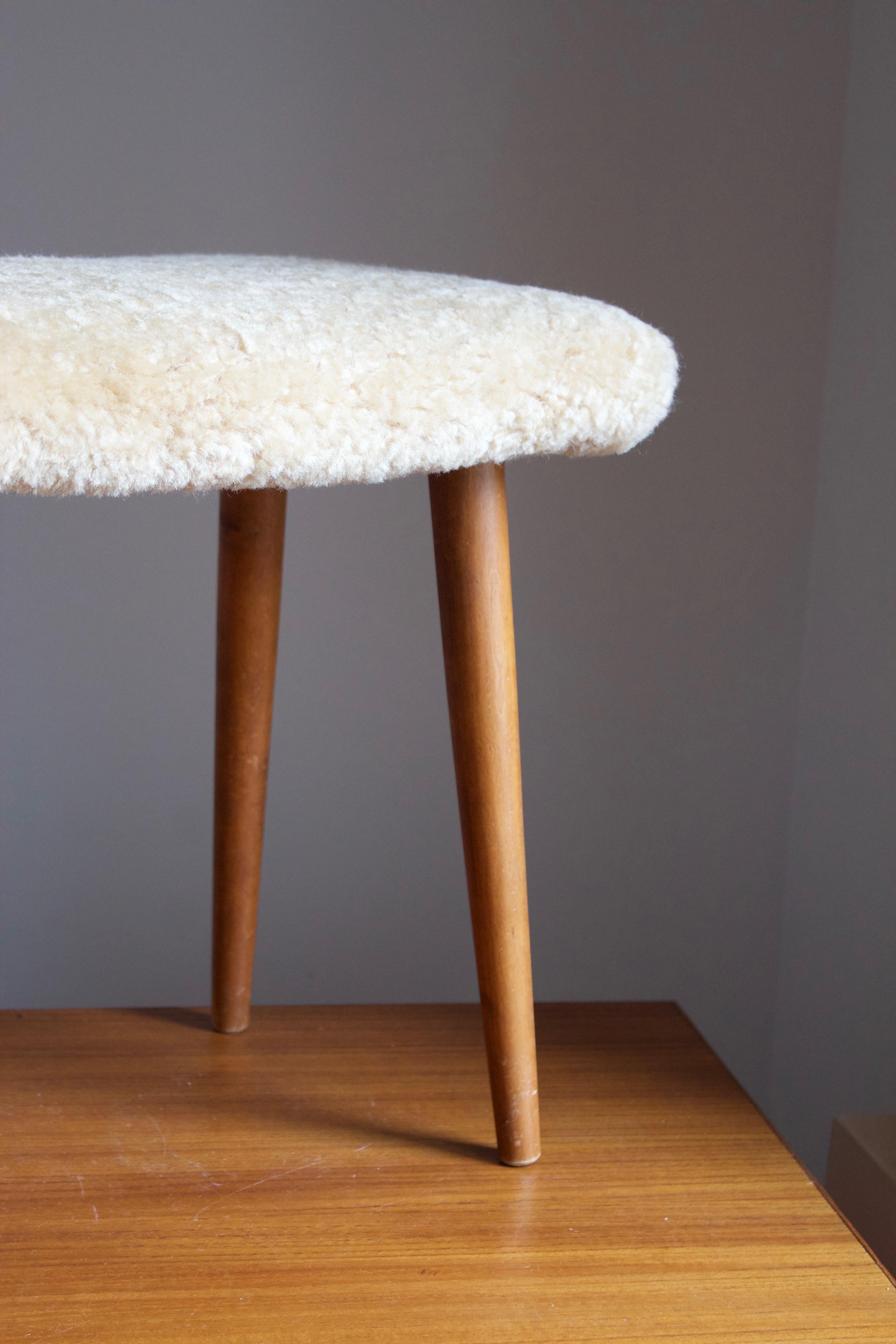 Swedish Designer, Stool, Stained Wood, Sheepskin, Sweden, 1950s In Good Condition In High Point, NC