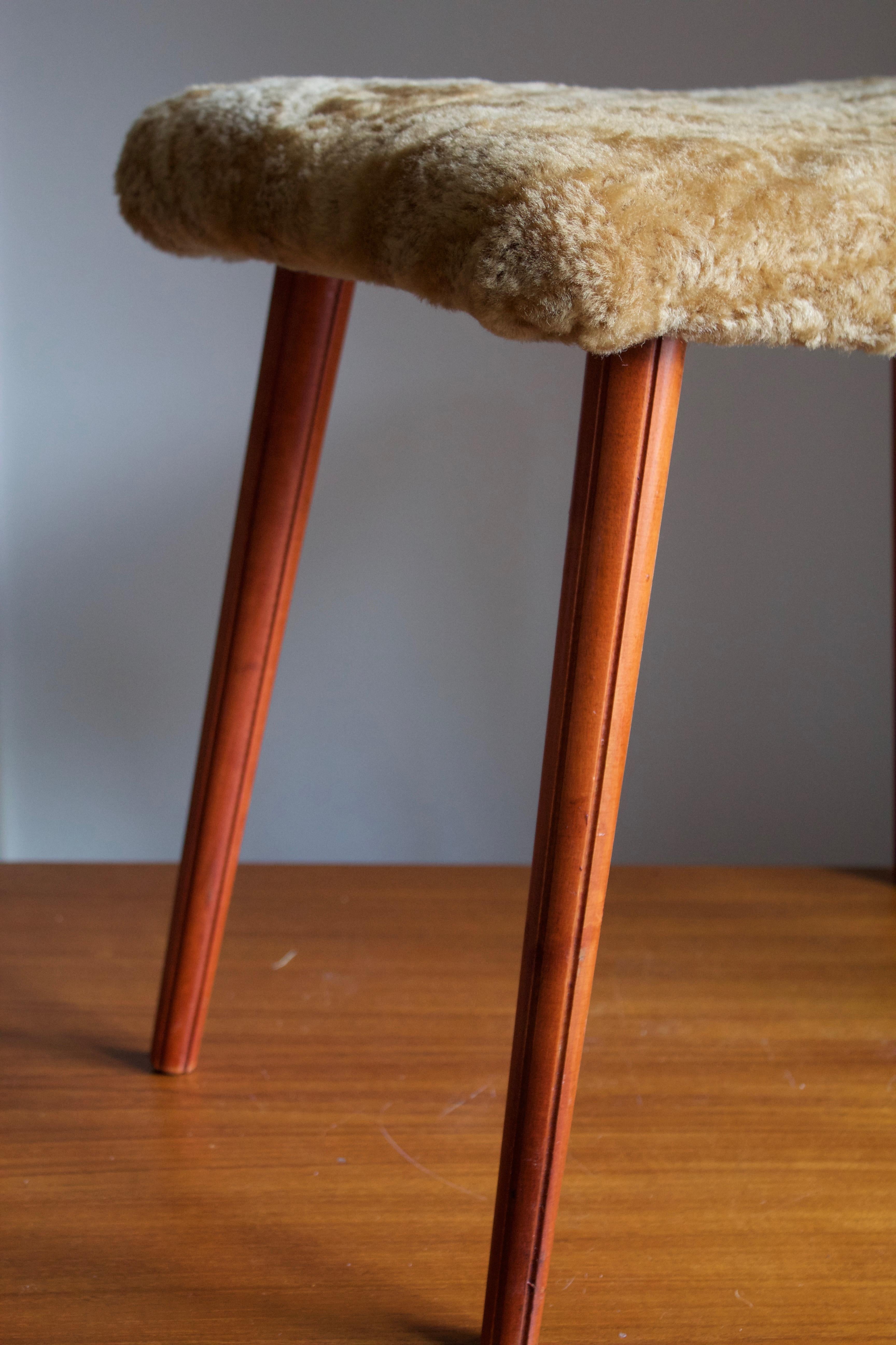 Swedish Designer, Stool, Stained Wood, Sheepskin, Sweden, 1950s In Good Condition In High Point, NC