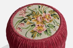 Diseñador sueco, taburete, terciopelo, madera, Suecia, década de 1940