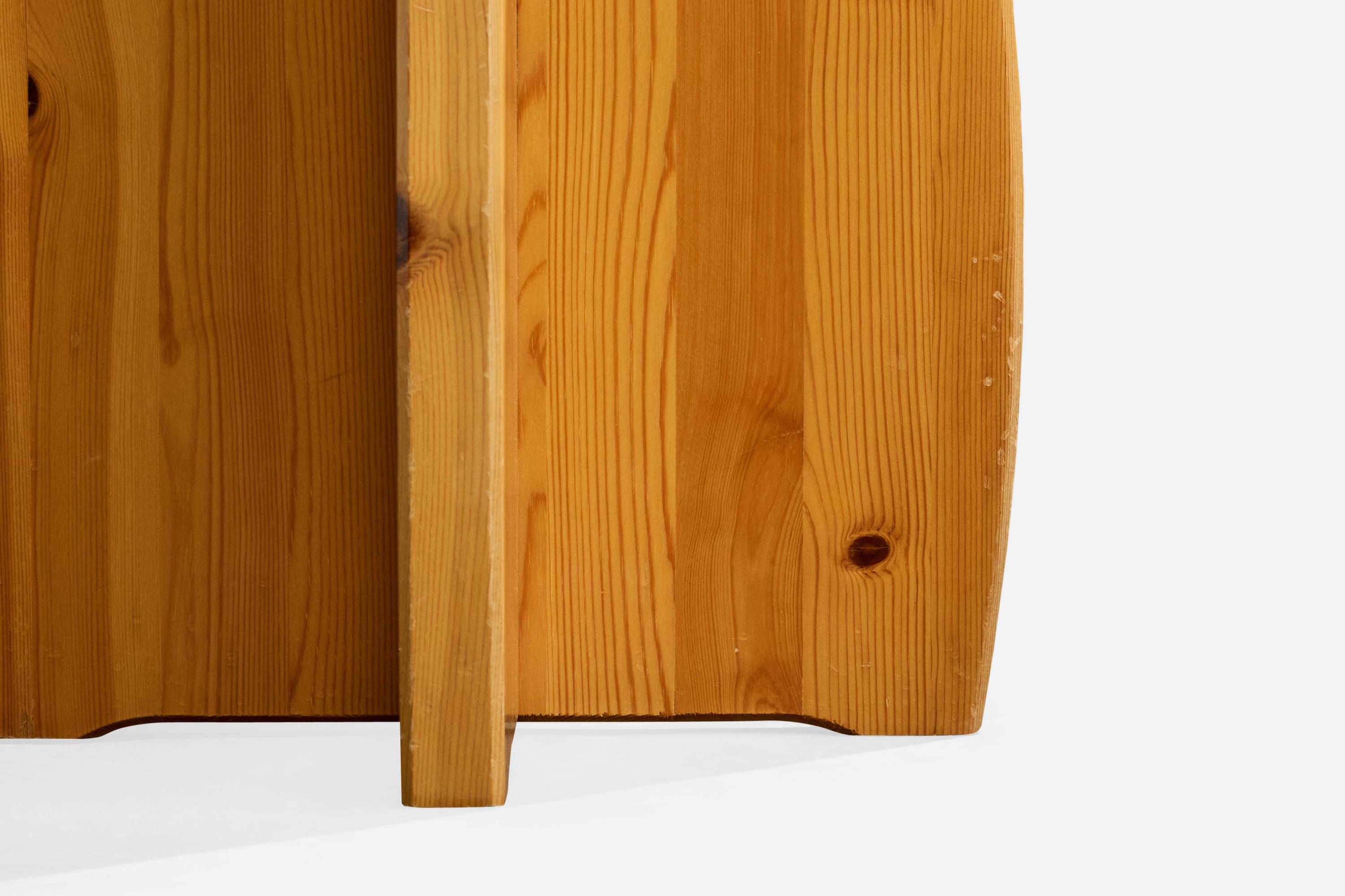 Swedish Designer, Stools, Pine, Sweden, 1980s For Sale 2