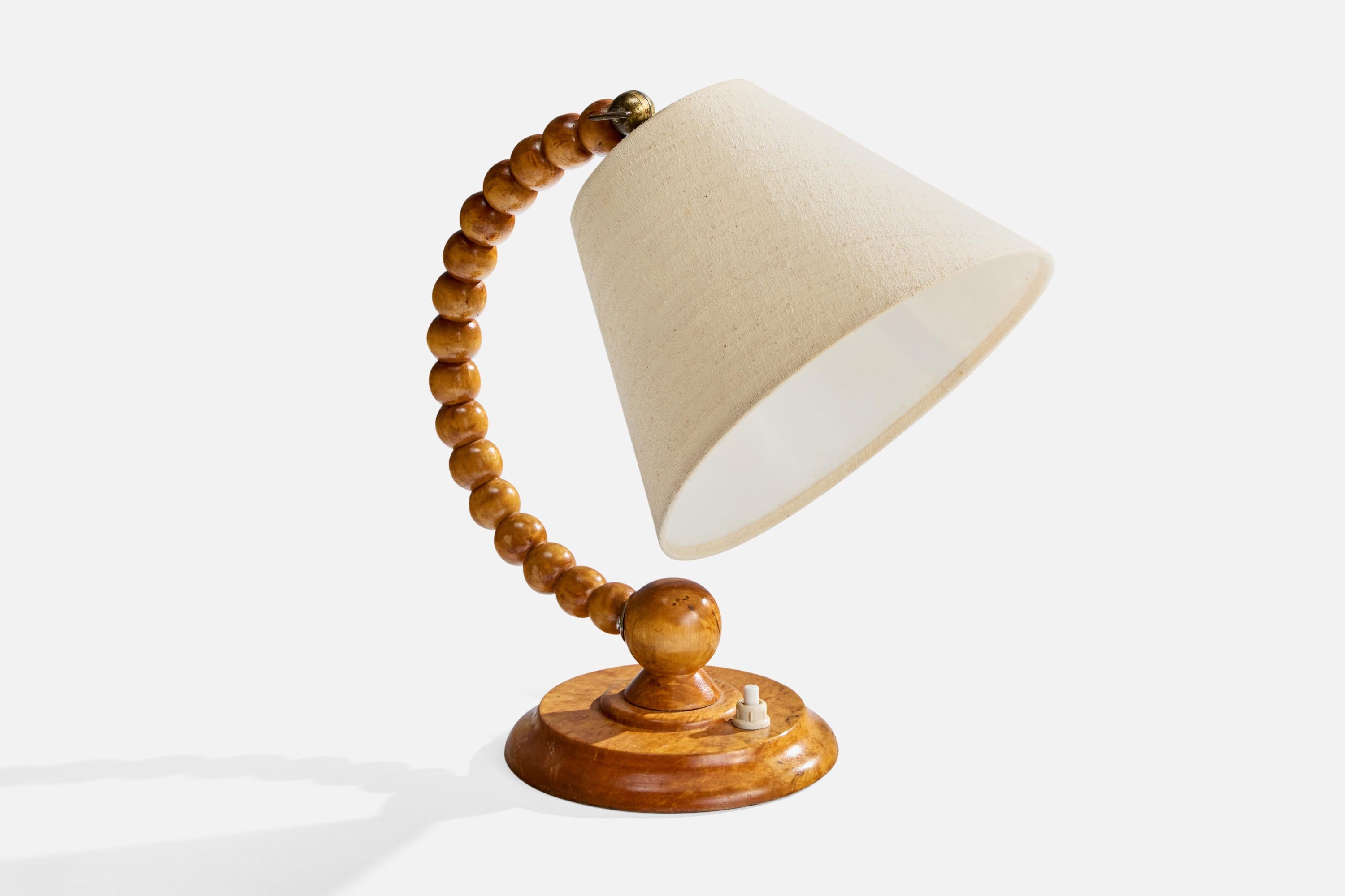 Svedese Lampada da tavolo di design svedese, betulla, metallo, tessuto, Svezia, 1949 in vendita