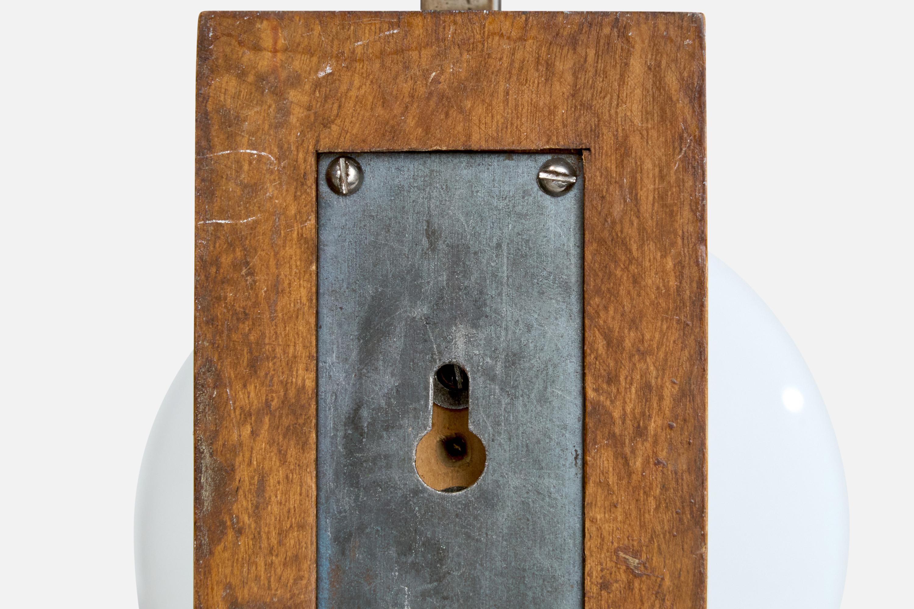 Designer suédois, lampe de bureau, laiton, bouleau, verre, Suède, années 1930 en vente 4