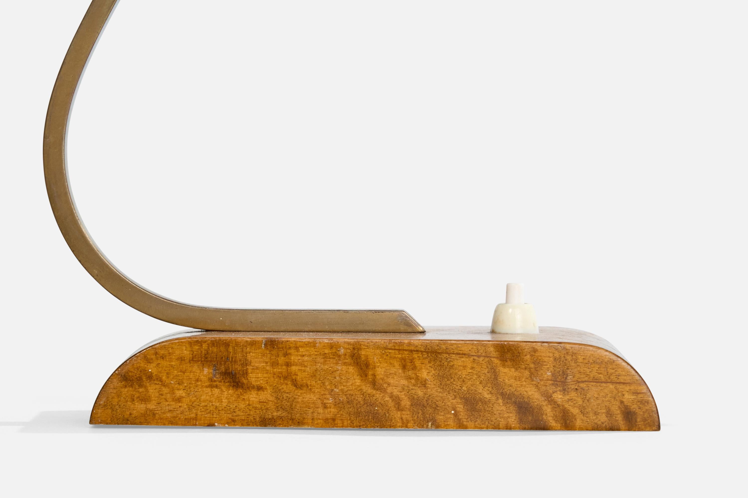 Designer suédois, lampe de bureau, laiton, bouleau, verre, Suède, années 1930 en vente 2