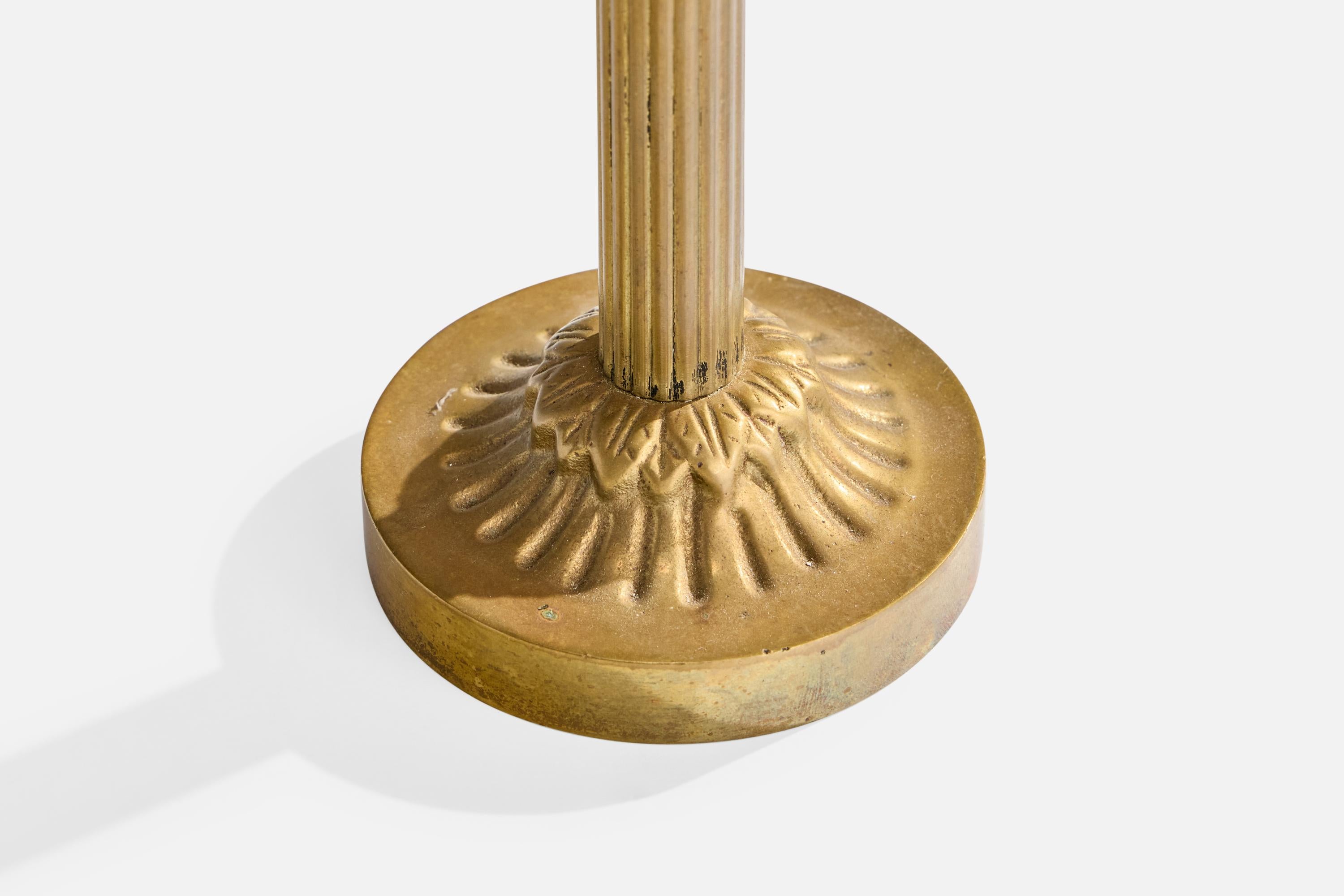 Schwedischer Designer, Tischlampe, Messing, Stoff, Bakelit, Schweden, 1930er Jahre im Angebot 3