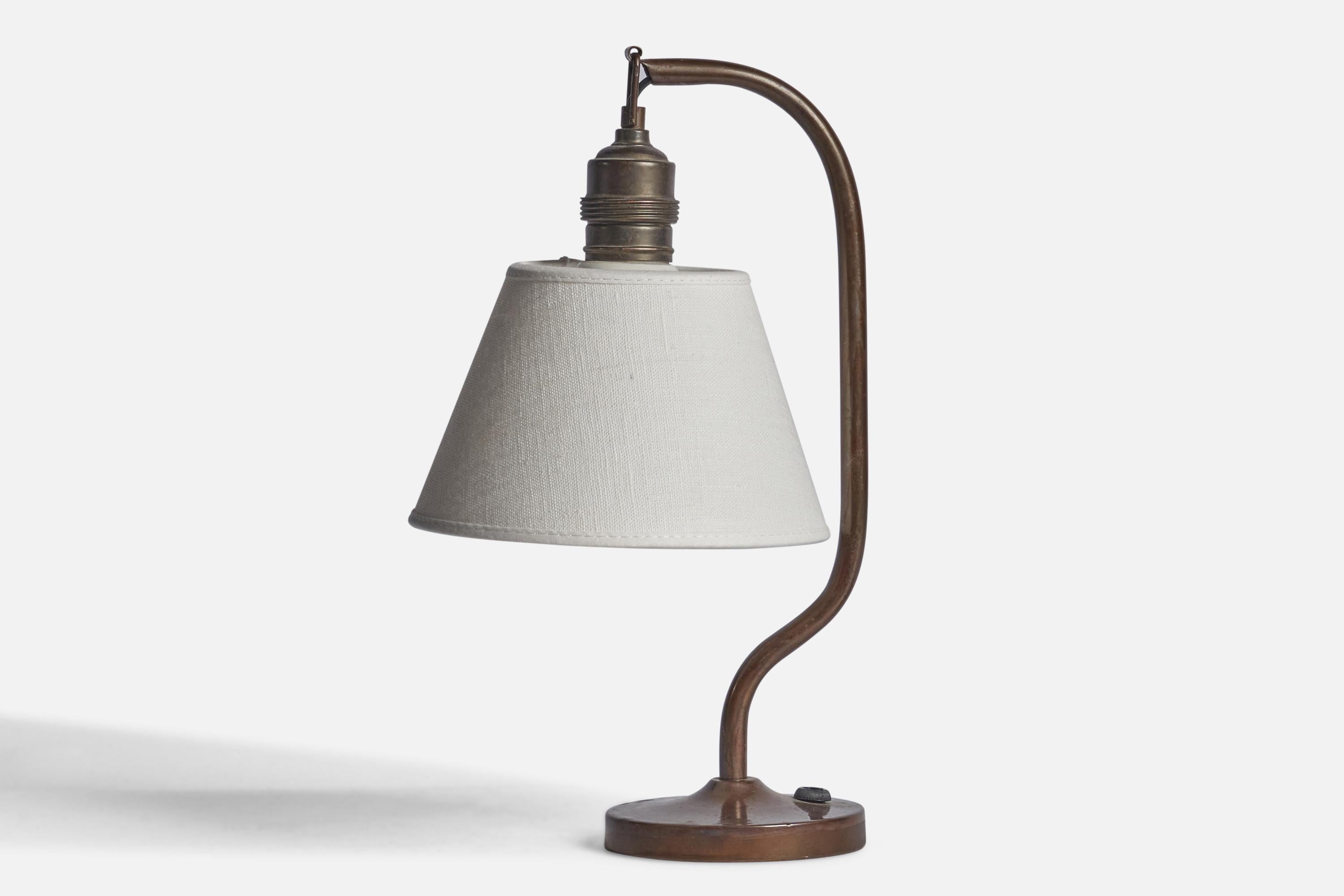 A brass and white fabric table lamp designed and produced in Sweden, c. 1930s.

Overall Dimensions (inches): 12.5” H x 6.25” W x 7.25” D
Bulb Specifications: E-26 Bulb
Number of Sockets: 1
All lighting will be converted for US usage. We are unable