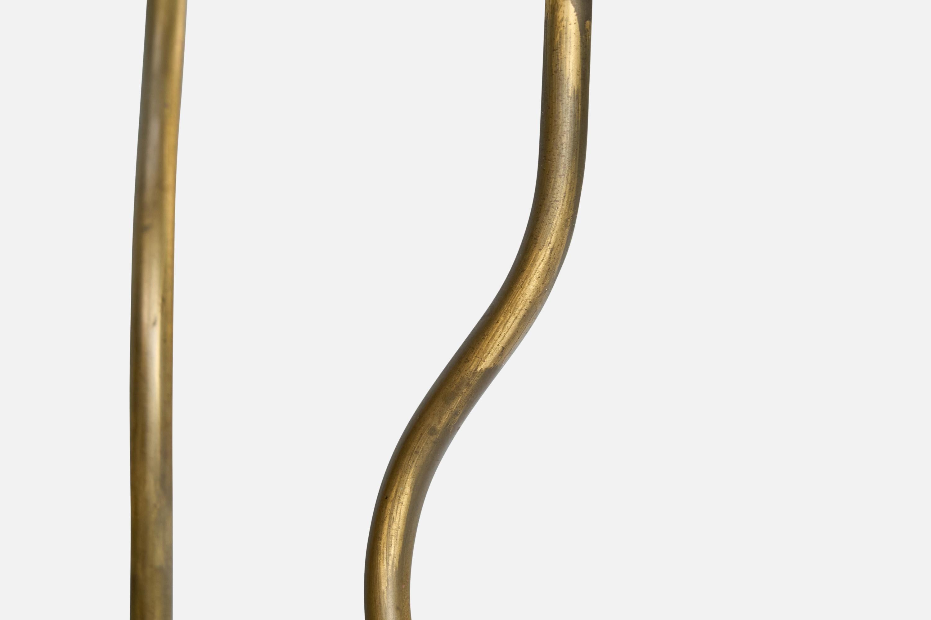 Milieu du XXe siècle Designer suédois, lampe de bureau, laiton, tissu, Suède, années 1930 en vente