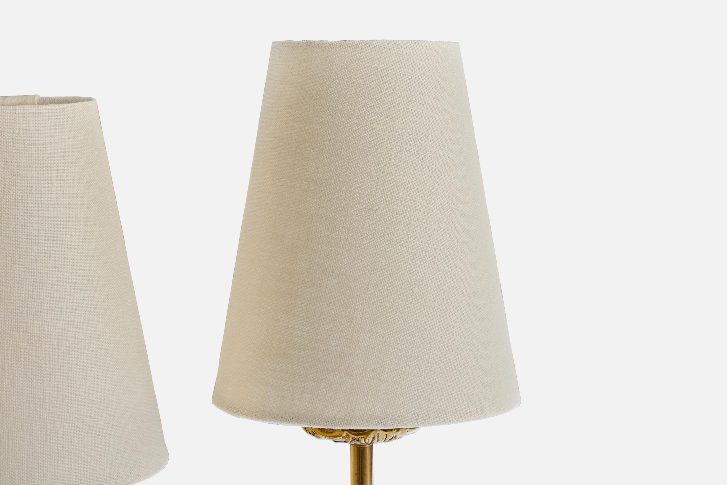 Swedish Designer, Table Lamp, Brass, Fabric, Sweden, 1940s In Good Condition For Sale In High Point, NC