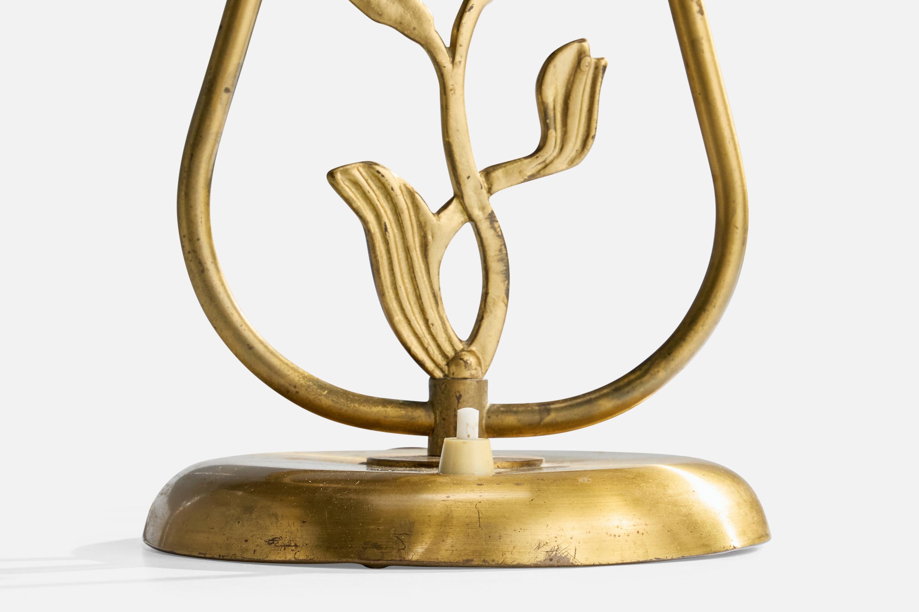 Swedish Designer, Table Lamp, Brass, Fabric, Sweden, 1940s For Sale 3