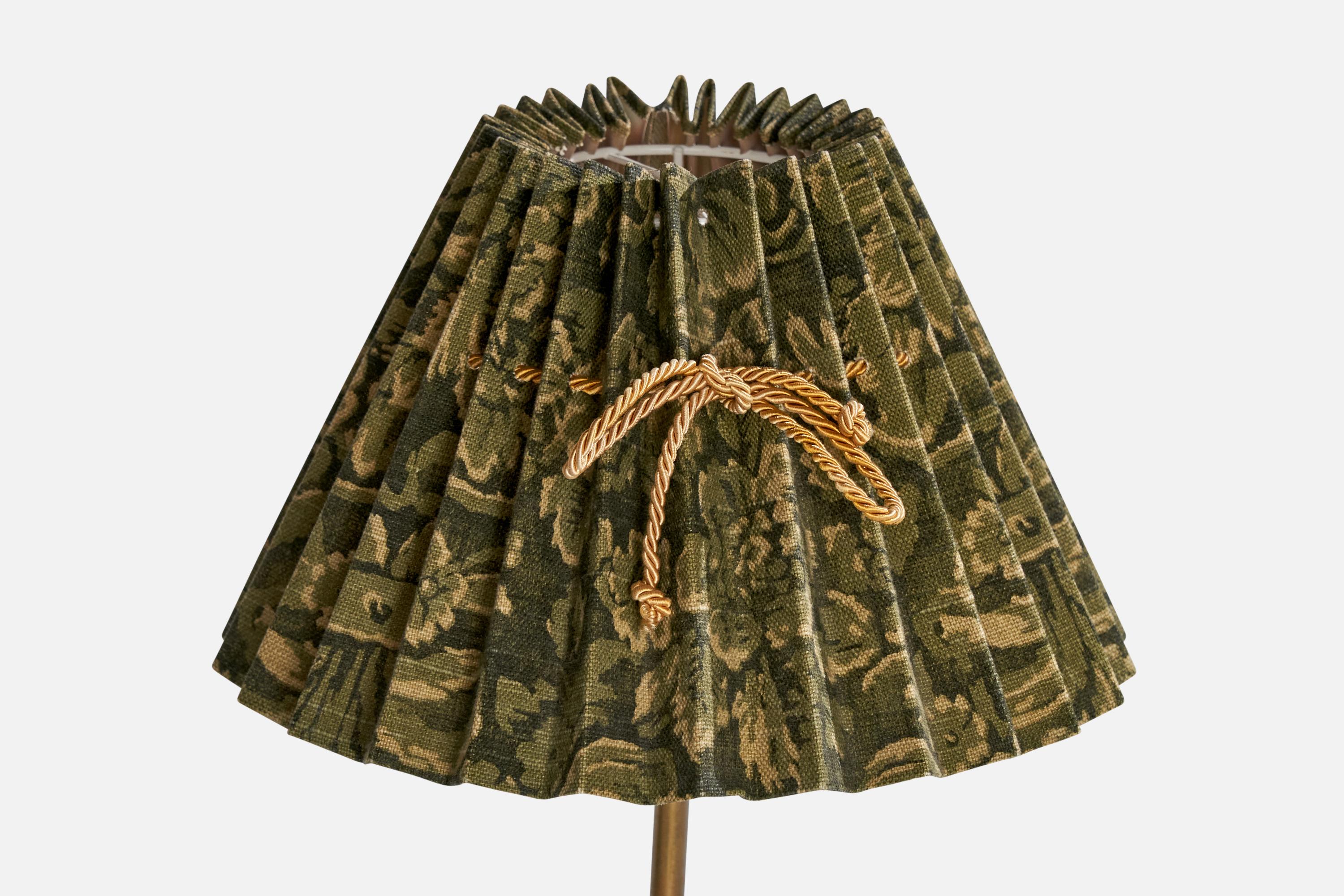 Swedish Designer, Table Lamp, Brass, Fabric, Sweden, 1950s In Good Condition For Sale In High Point, NC