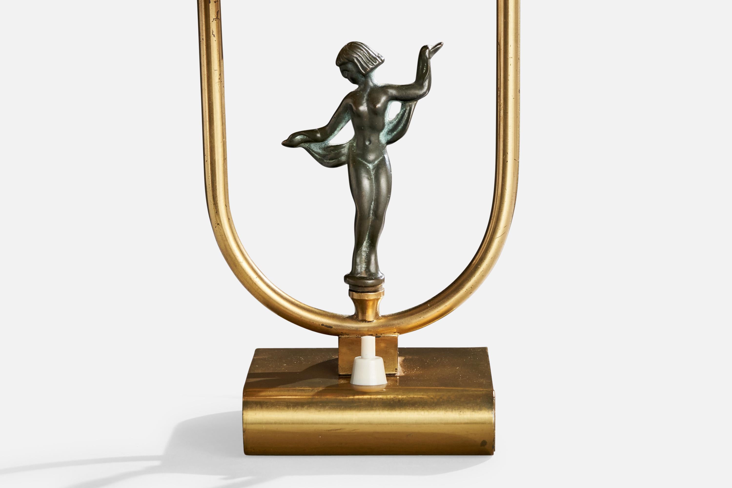 Schwedische Designerin, Tischlampe, Messing, Metall, Stoff, Schweden, 1950er Jahre im Angebot 3