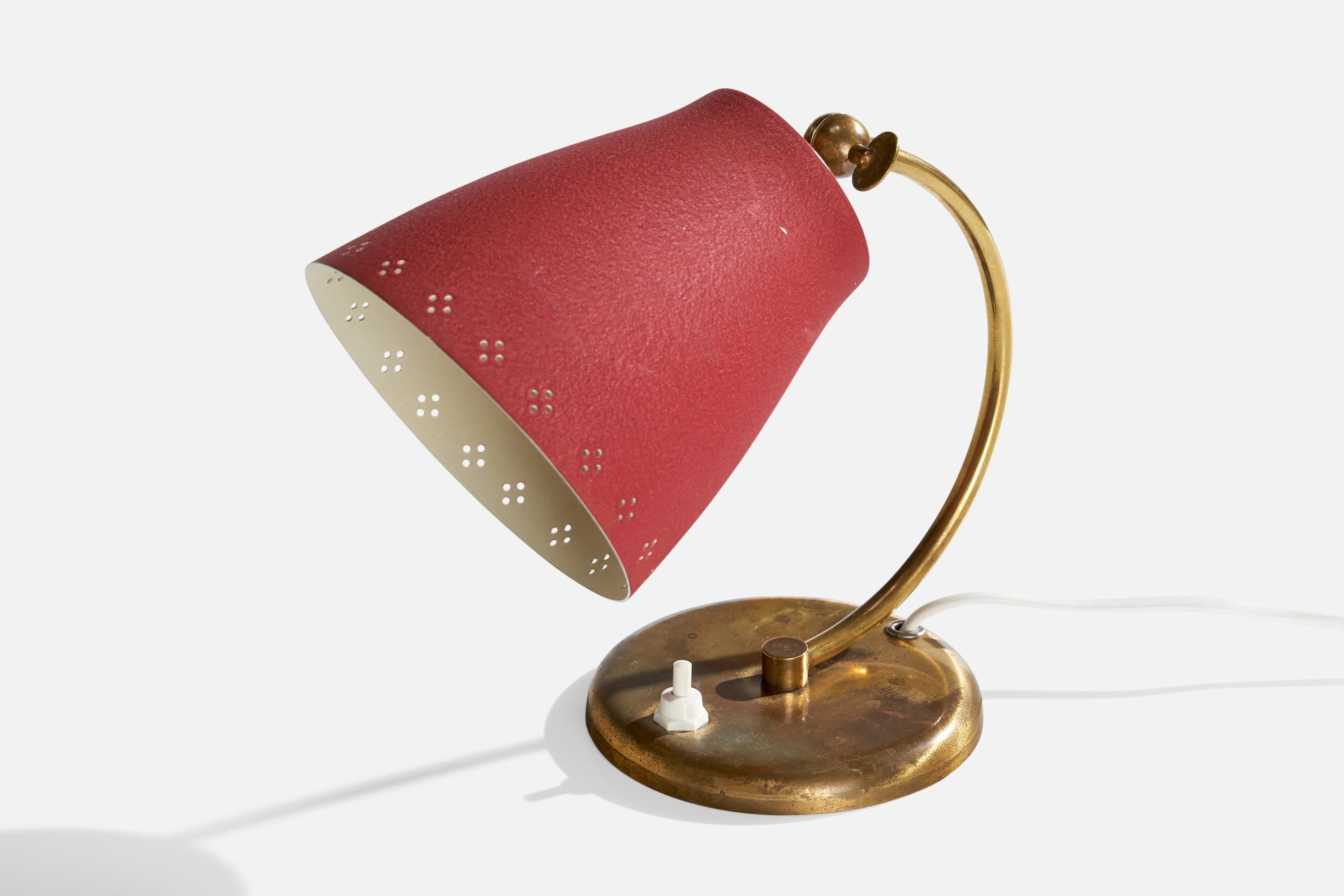 Suédois Designer suédois, lampe de bureau, laiton, métal, Suède, années 1950 en vente