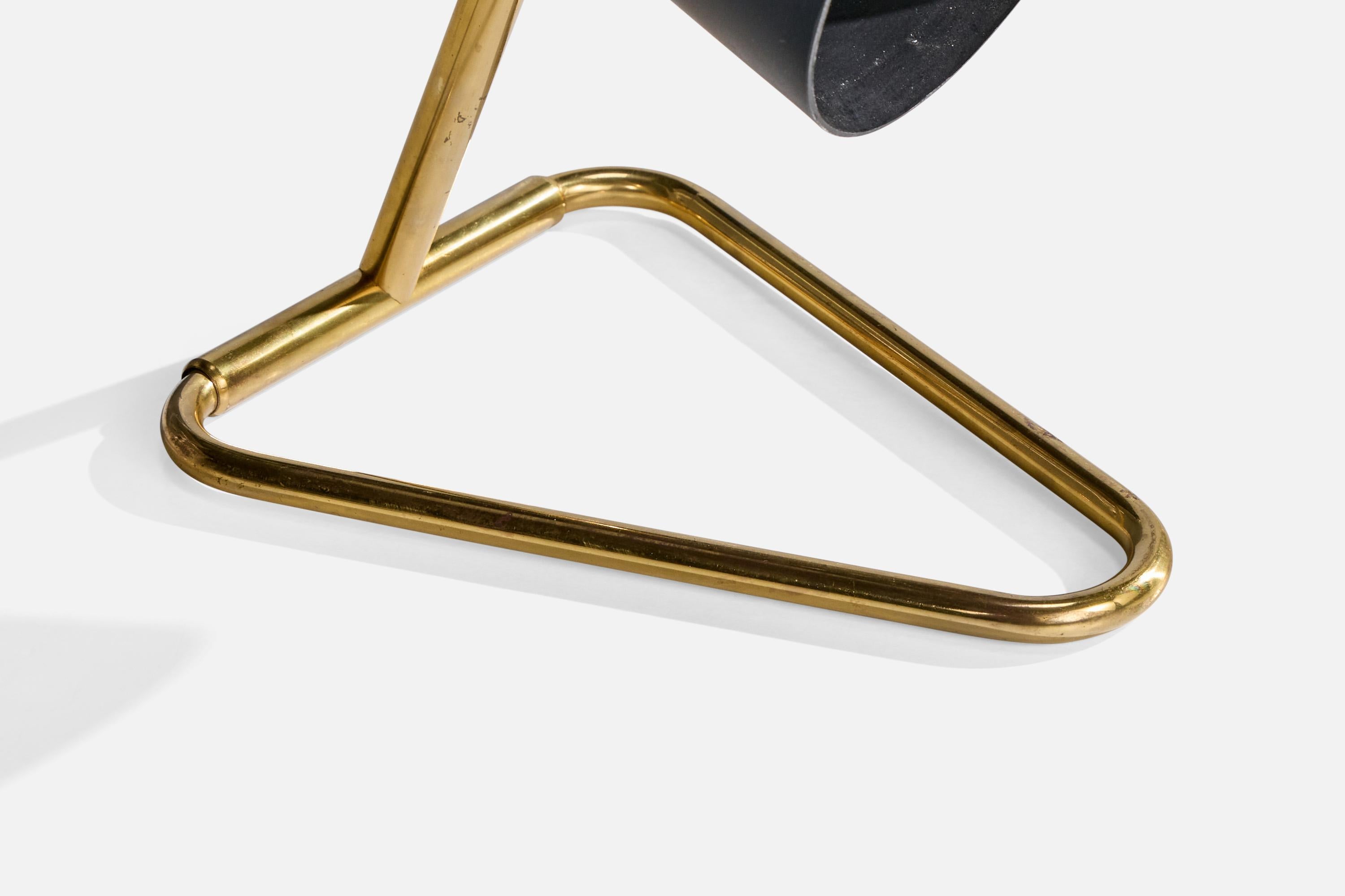 Métal Designer suédois, lampe de bureau, laiton, métal, Suède, années 1950 en vente