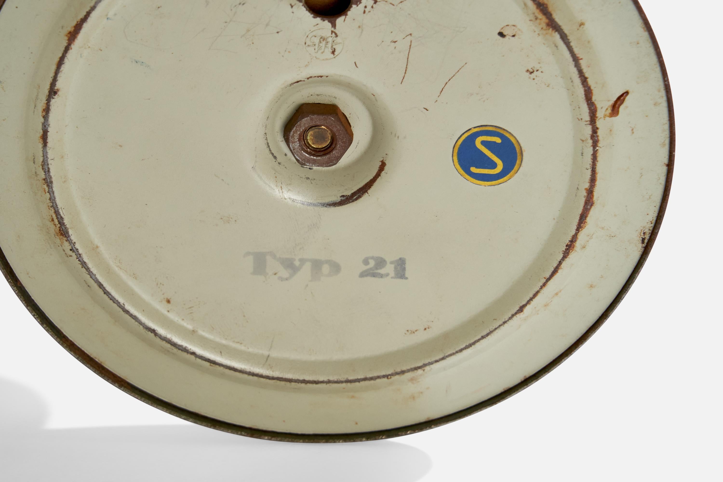Swedish Designer, Table Lamp, Brass, Metal, Sweden, 1950s For Sale 5