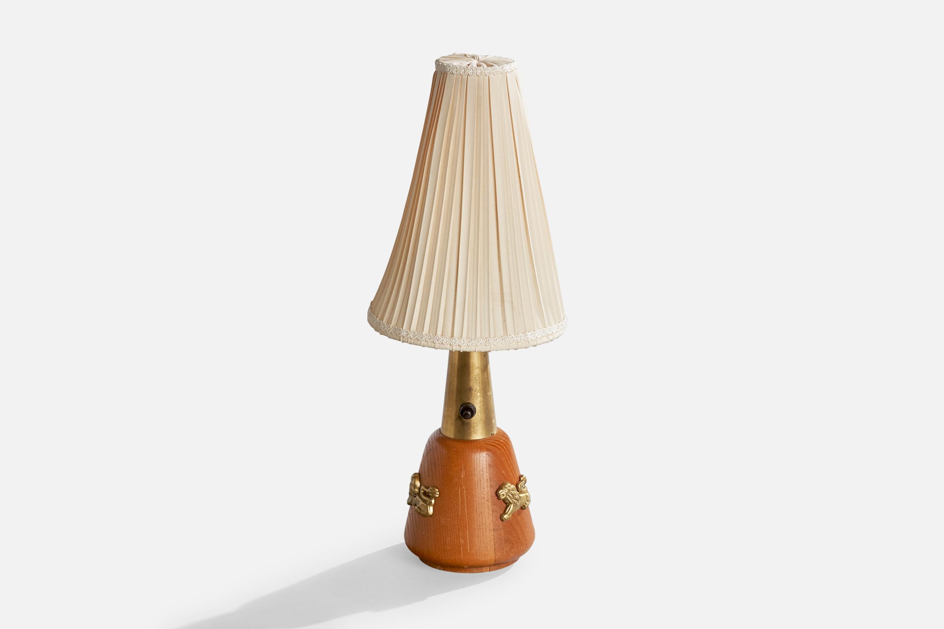 Swedish Designer, Table Lamp, Brass, Oak, Fabric, Sweden, 1940s In Good Condition For Sale In High Point, NC
