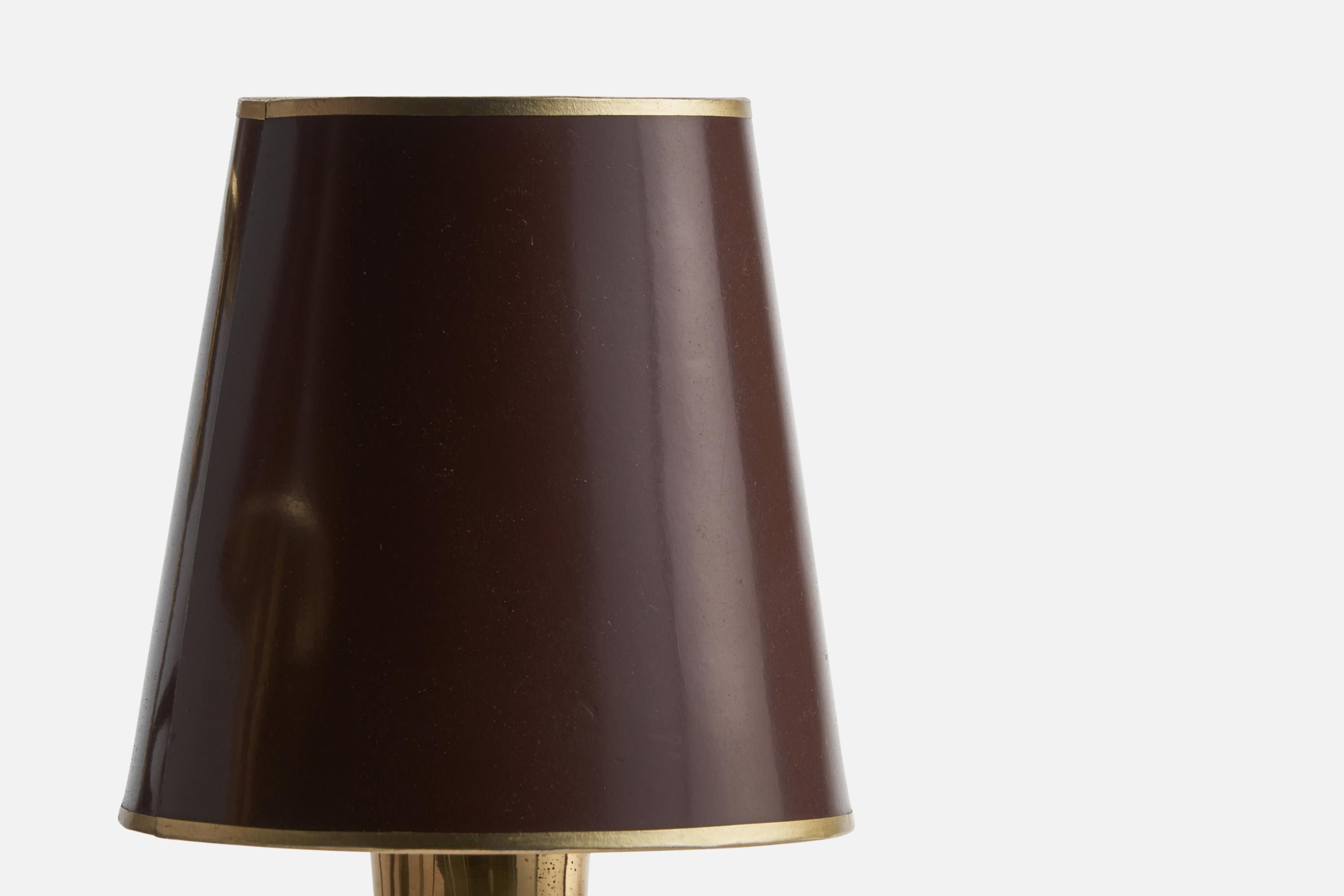 Swedish Designer, Table Lamp, Brass, Paper, Sweden, 1930s In Good Condition For Sale In High Point, NC