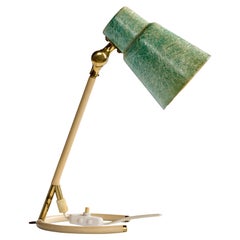 Lampe de table de designer suédois, laiton, caoutchouc, fibre de verre, Suède, années 1950