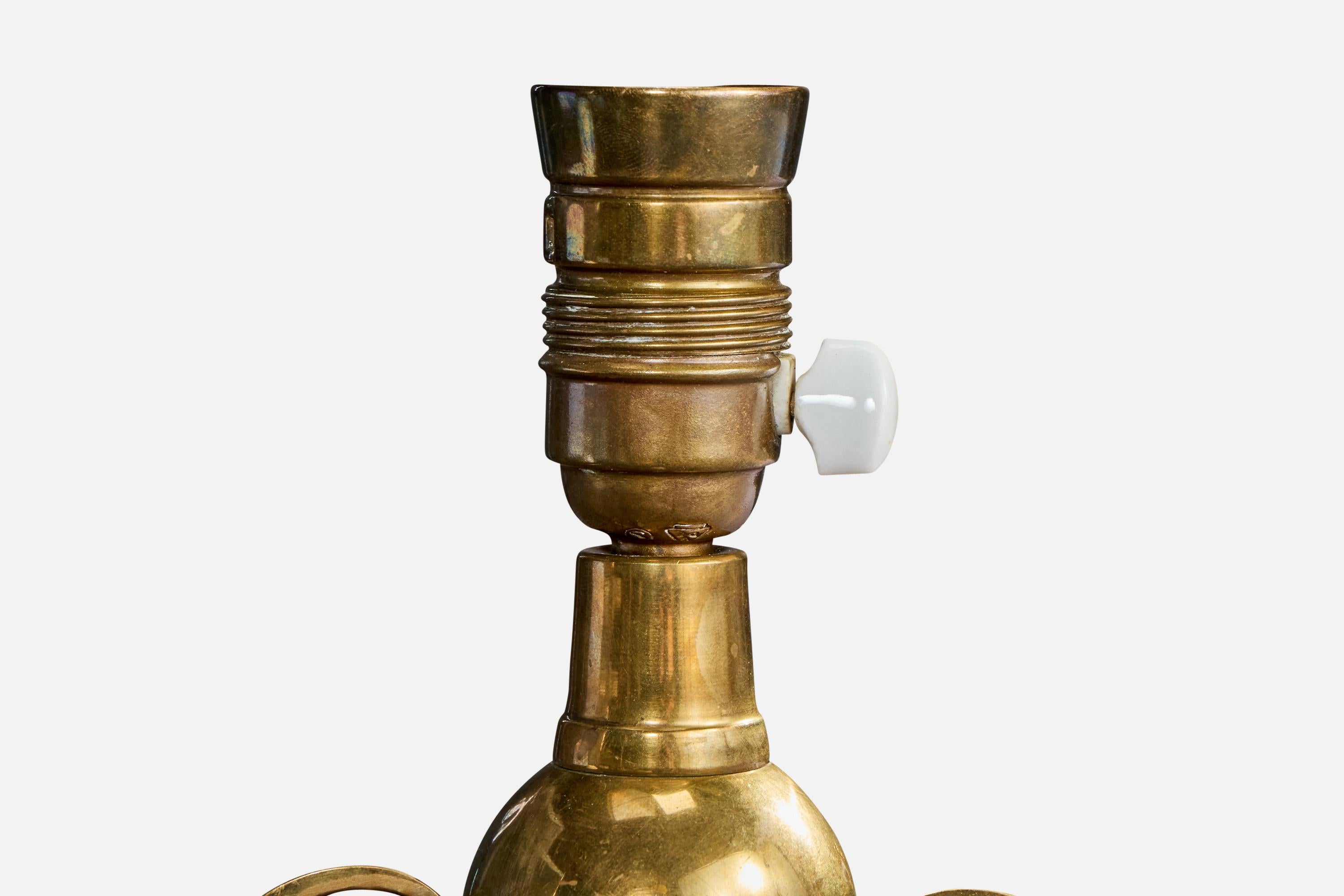 Swedish Designer, Table Lamp, Brass, Sweden, 1930s In Good Condition For Sale In High Point, NC
