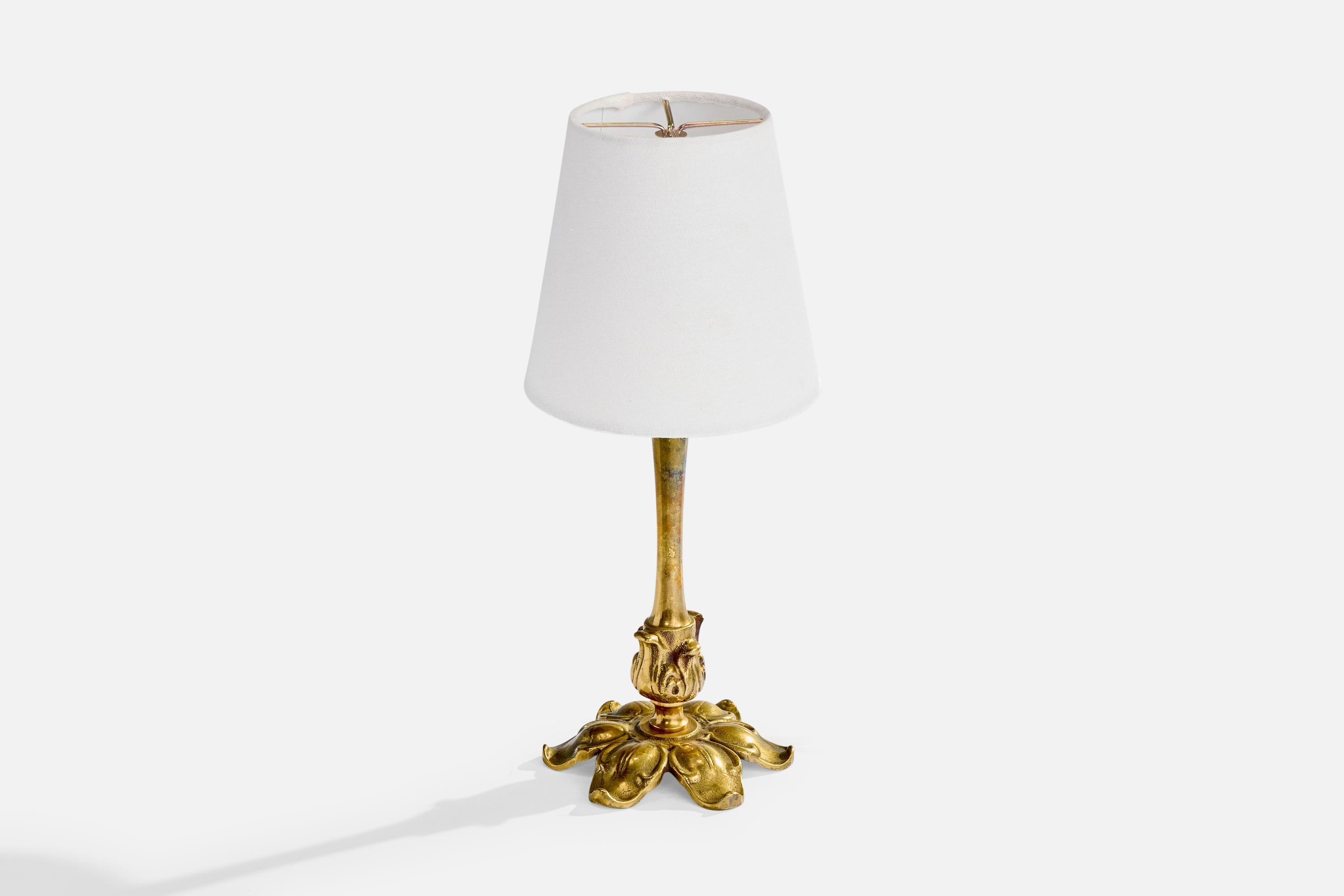 Schwedische Designerin, Tischlampe, Messing, Schweden, 1940er Jahre (Skandinavische Moderne) im Angebot