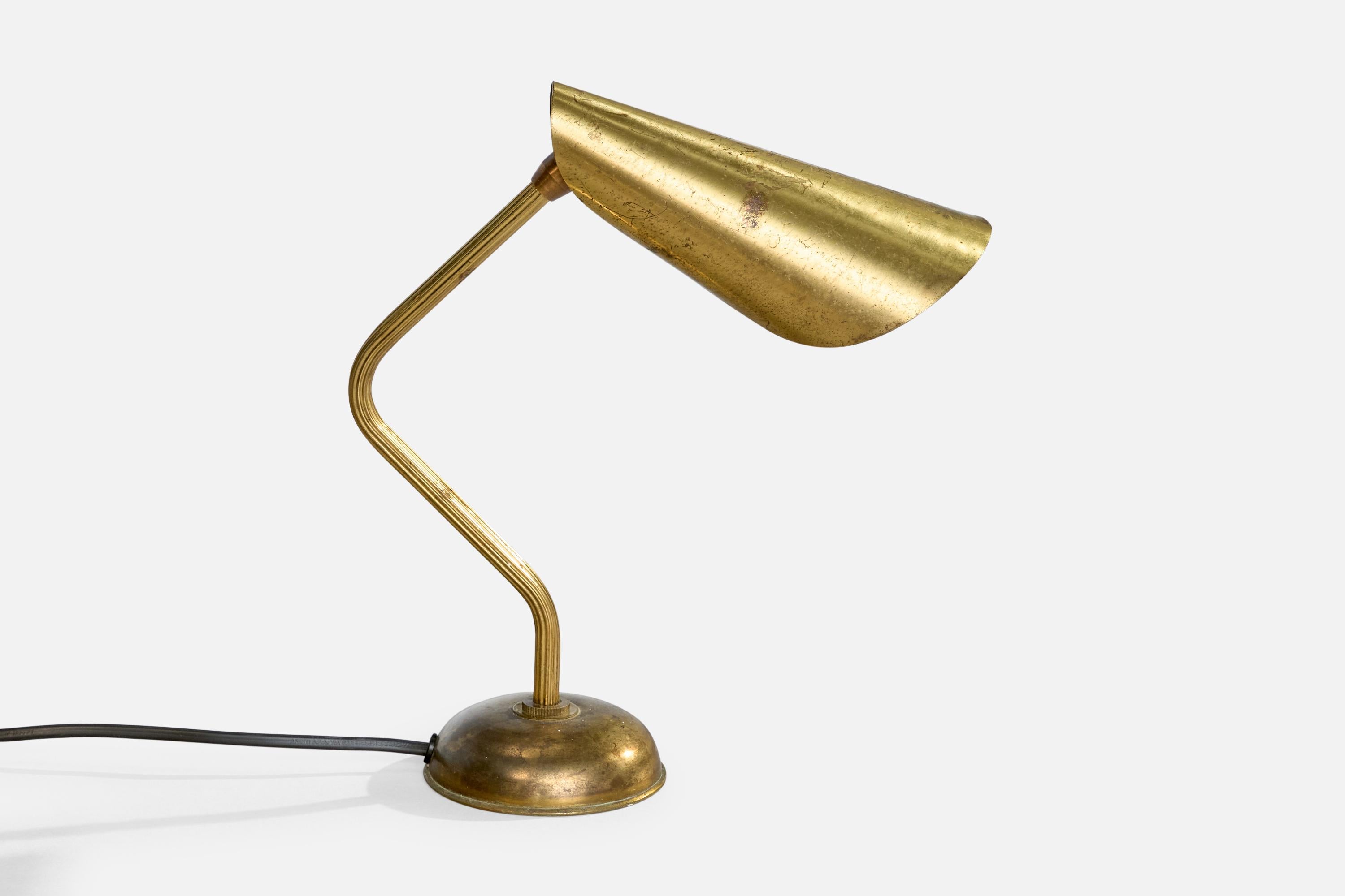 Swedish Designer, Table Lamp, Brass, Sweden, 1940s For Sale 1