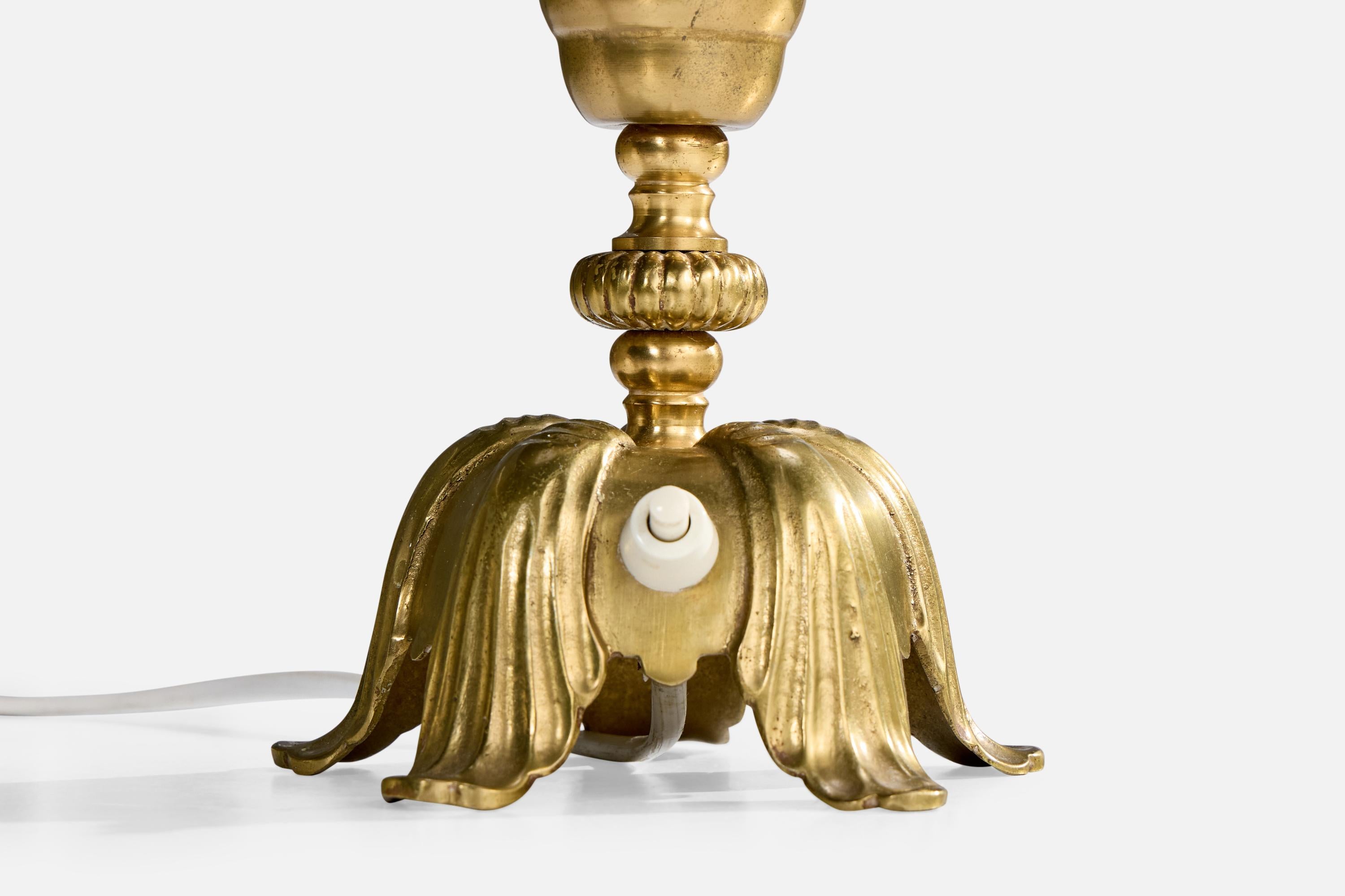 Swedish Designer, Table Lamp, Brass, Sweden, 1940s For Sale 1