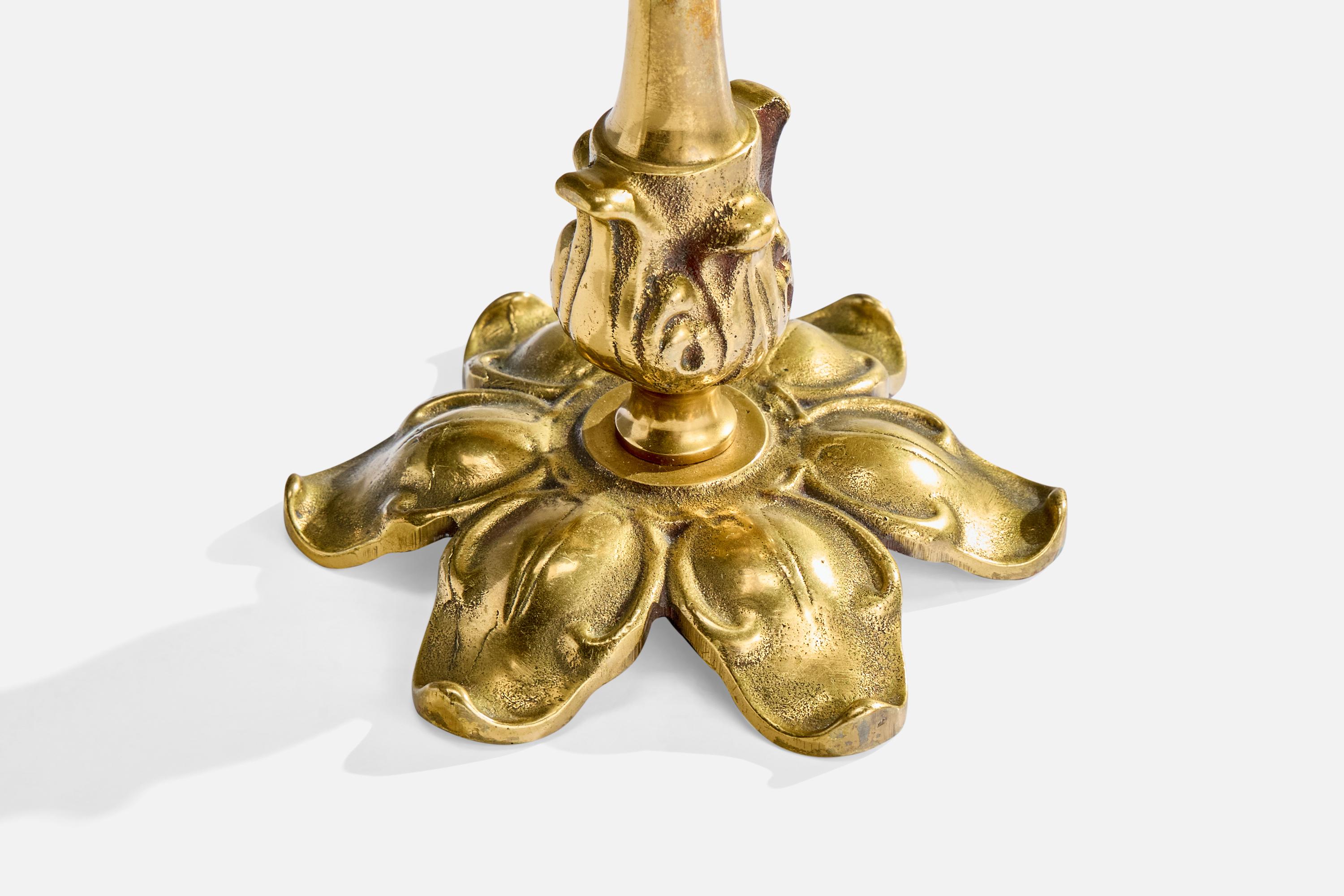 Schwedische Designerin, Tischlampe, Messing, Schweden, 1940er Jahre im Angebot 1